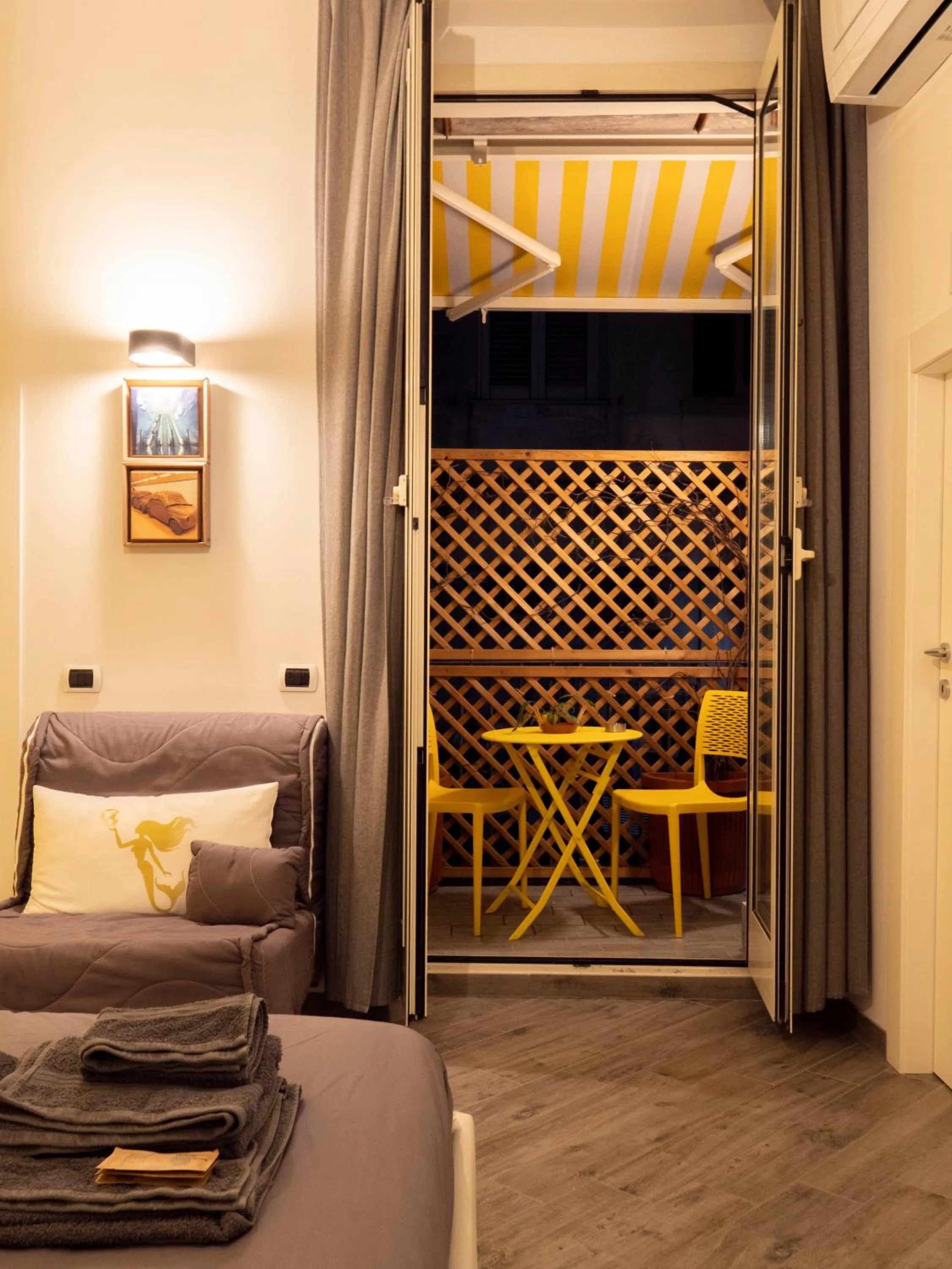 Balcony/Terrace in B&B Cosmoneapolitan