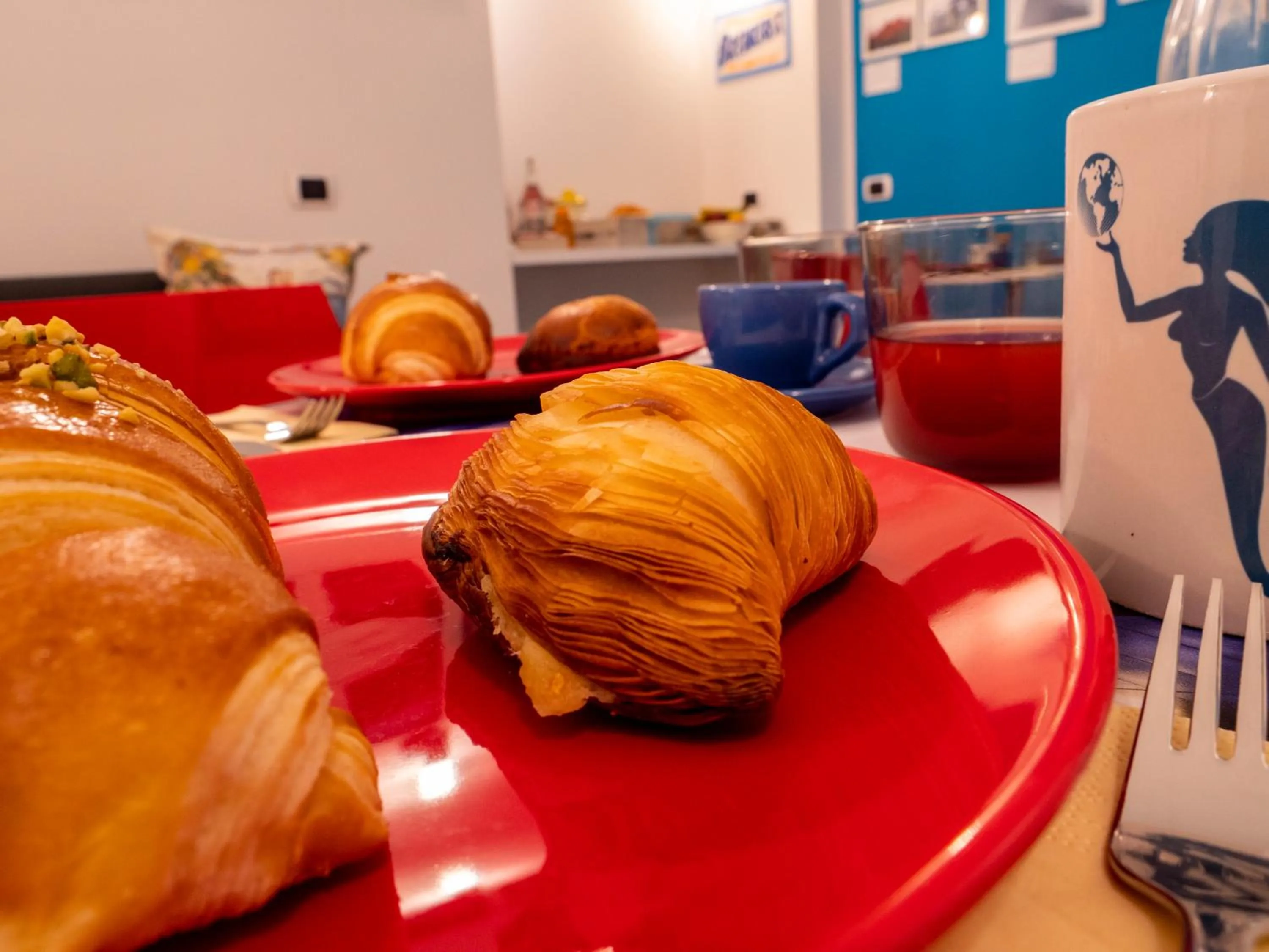 Food and drinks in B&B Cosmoneapolitan