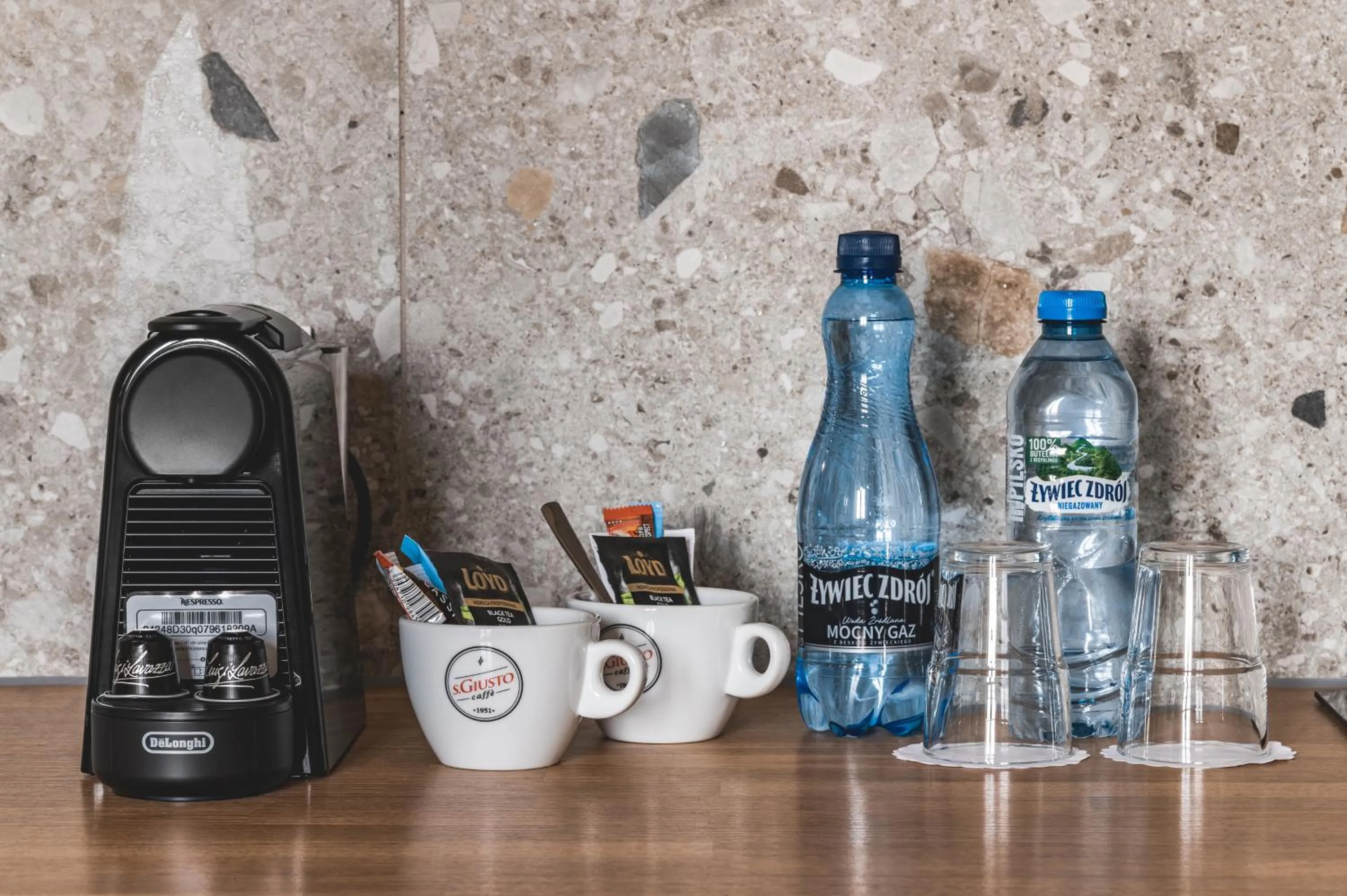 Coffee/tea facilities in Aparthotel Stara Przędzalnia