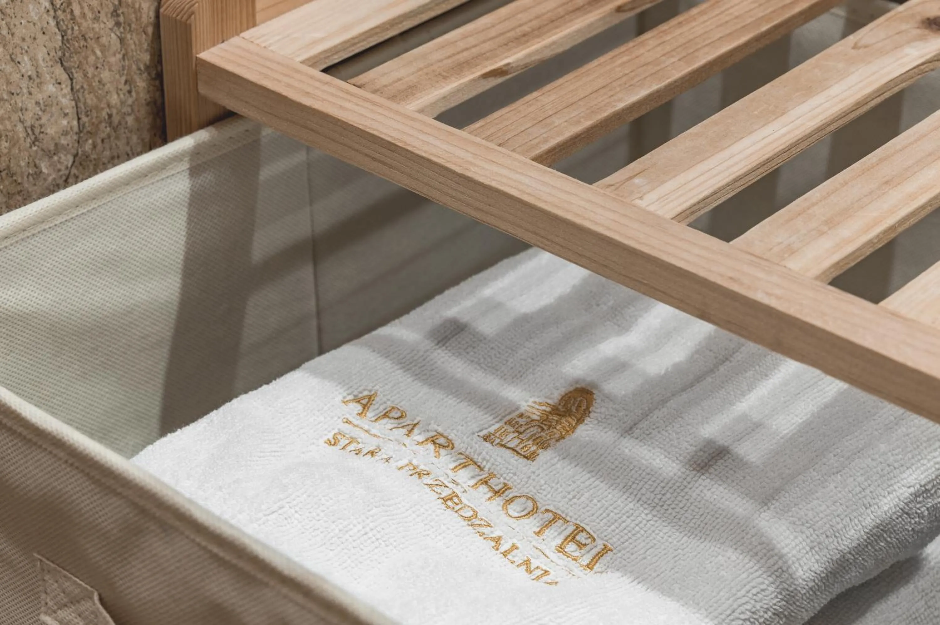 towels in Aparthotel Stara Przędzalnia