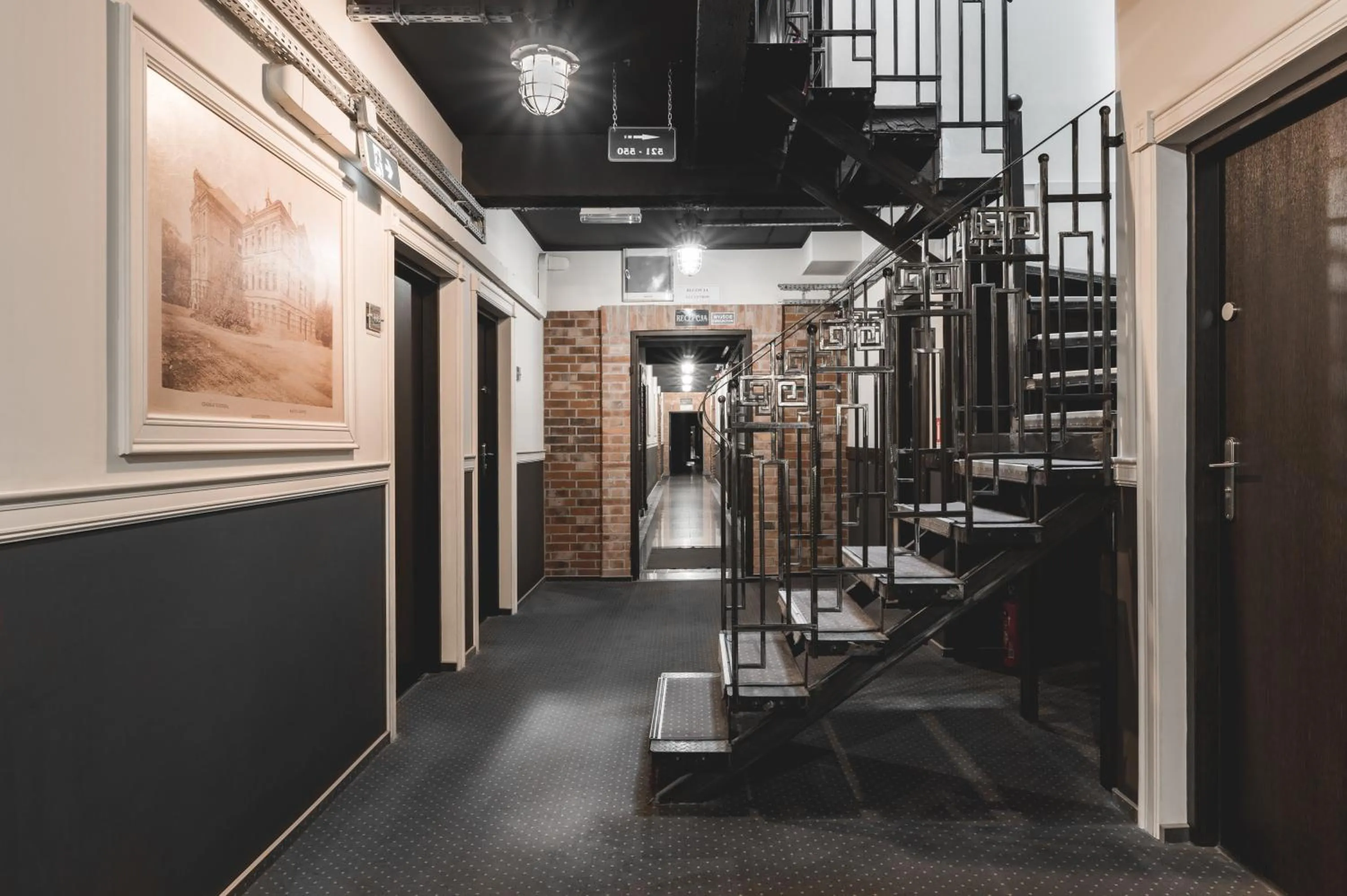 Property building in Aparthotel Stara Przędzalnia