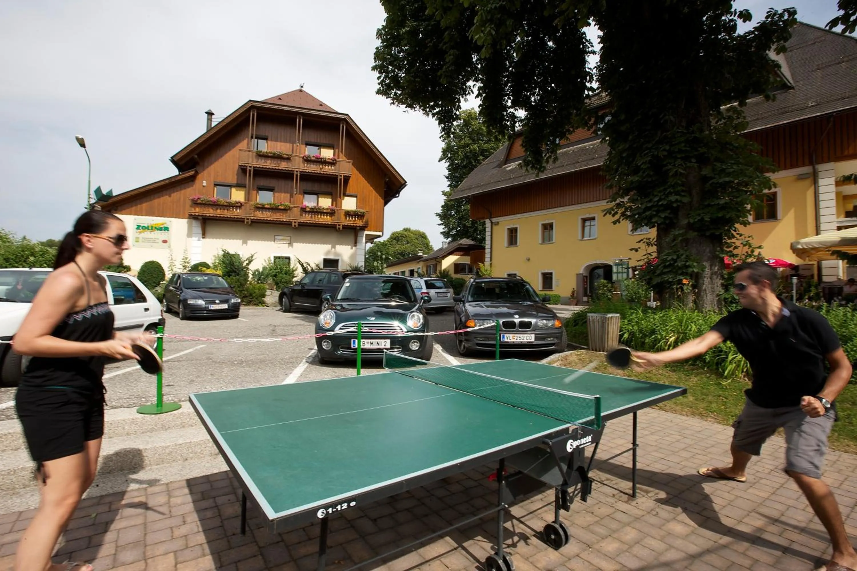 Table tennis in Hotel Zollner