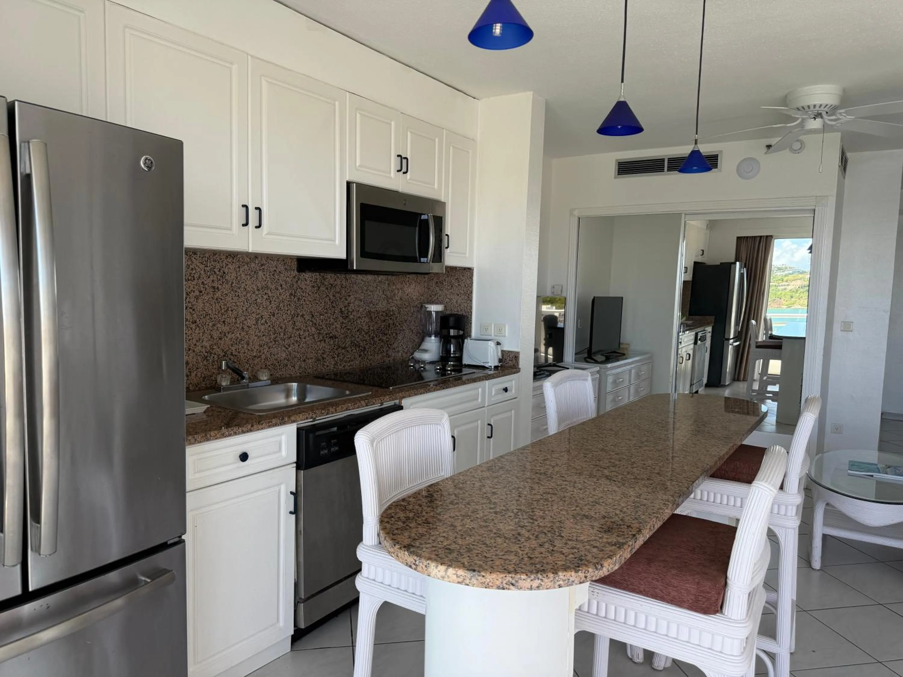 kitchen in Sapphire Beach Club Resort