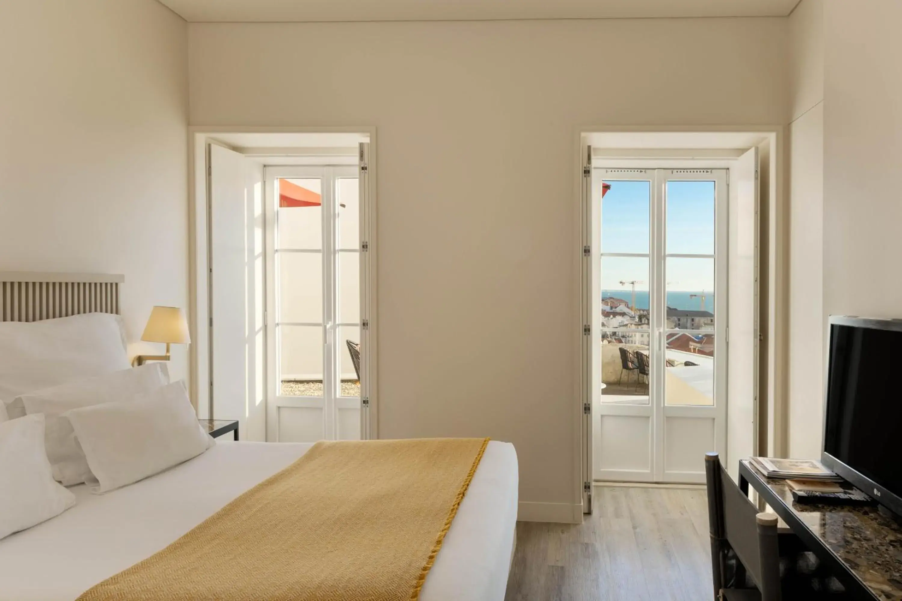 Double or Twin Room with Terrace in Memmo Alfama - Design Hotels Double or Twin Room with Terrace in Memmo Alfama - Design Hotels