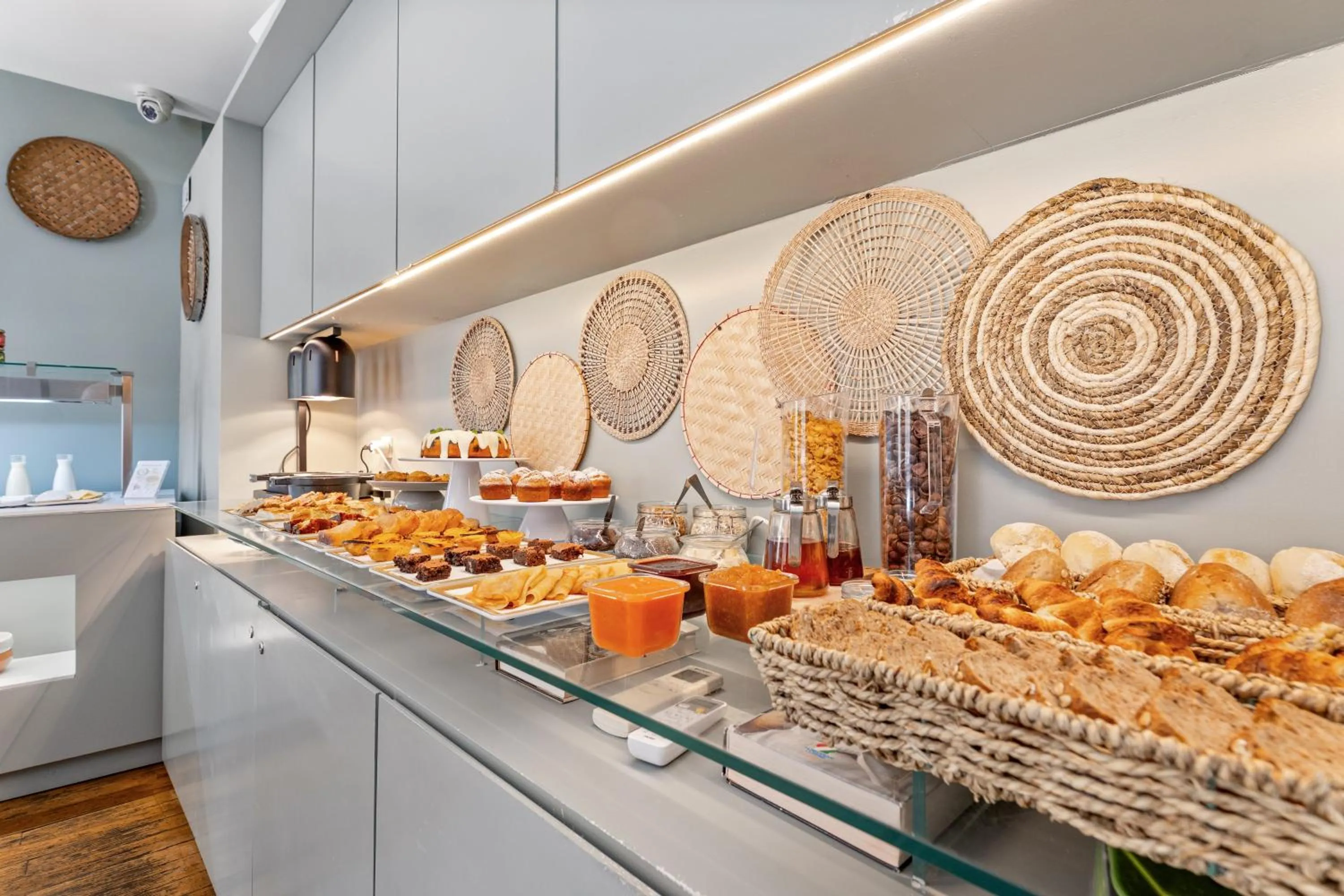 Food and drinks in Casa dos Lóios by Shiadu