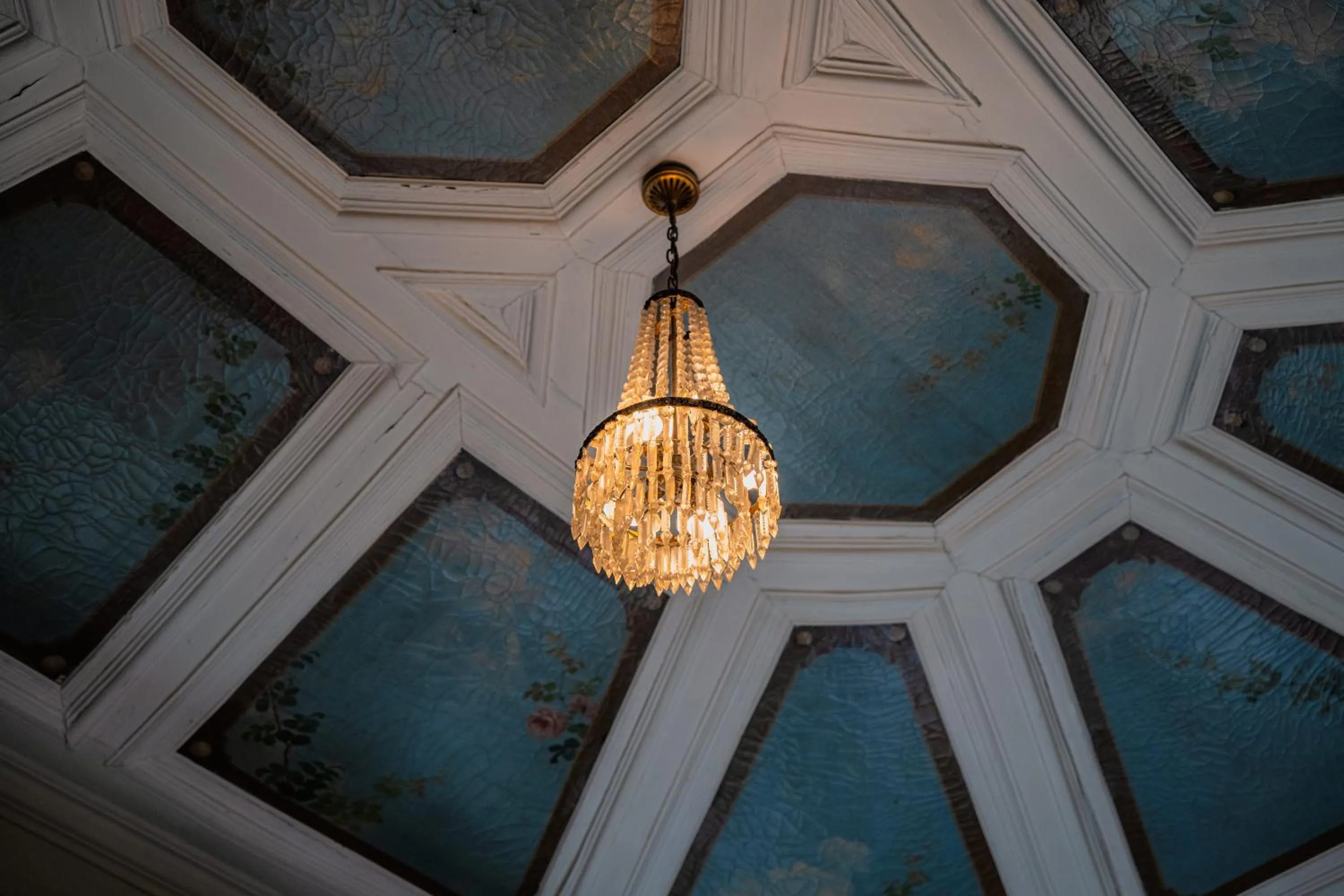 Decorative detail in Casa dos Lóios by Shiadu