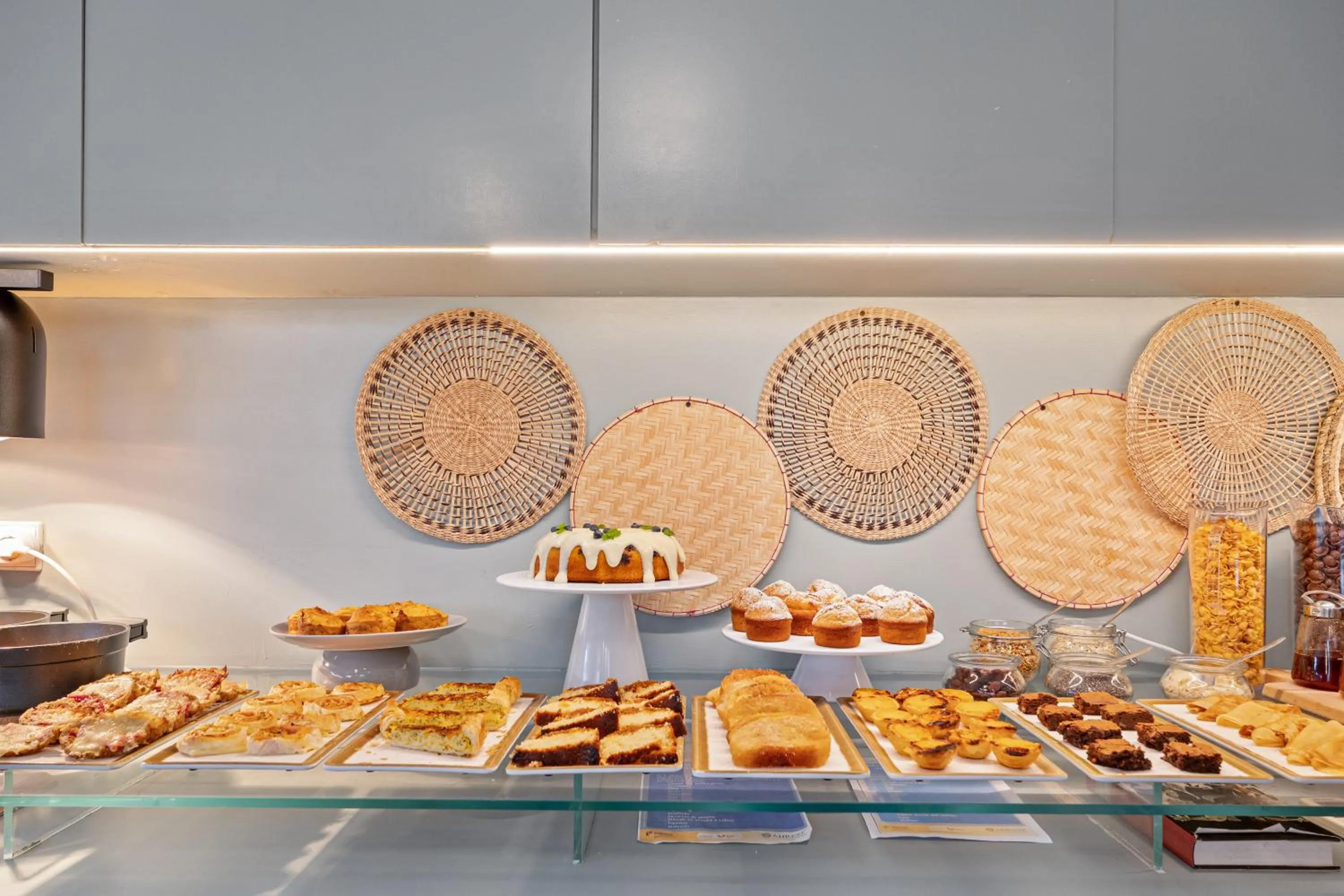 Food and drinks in Casa dos Lóios by Shiadu