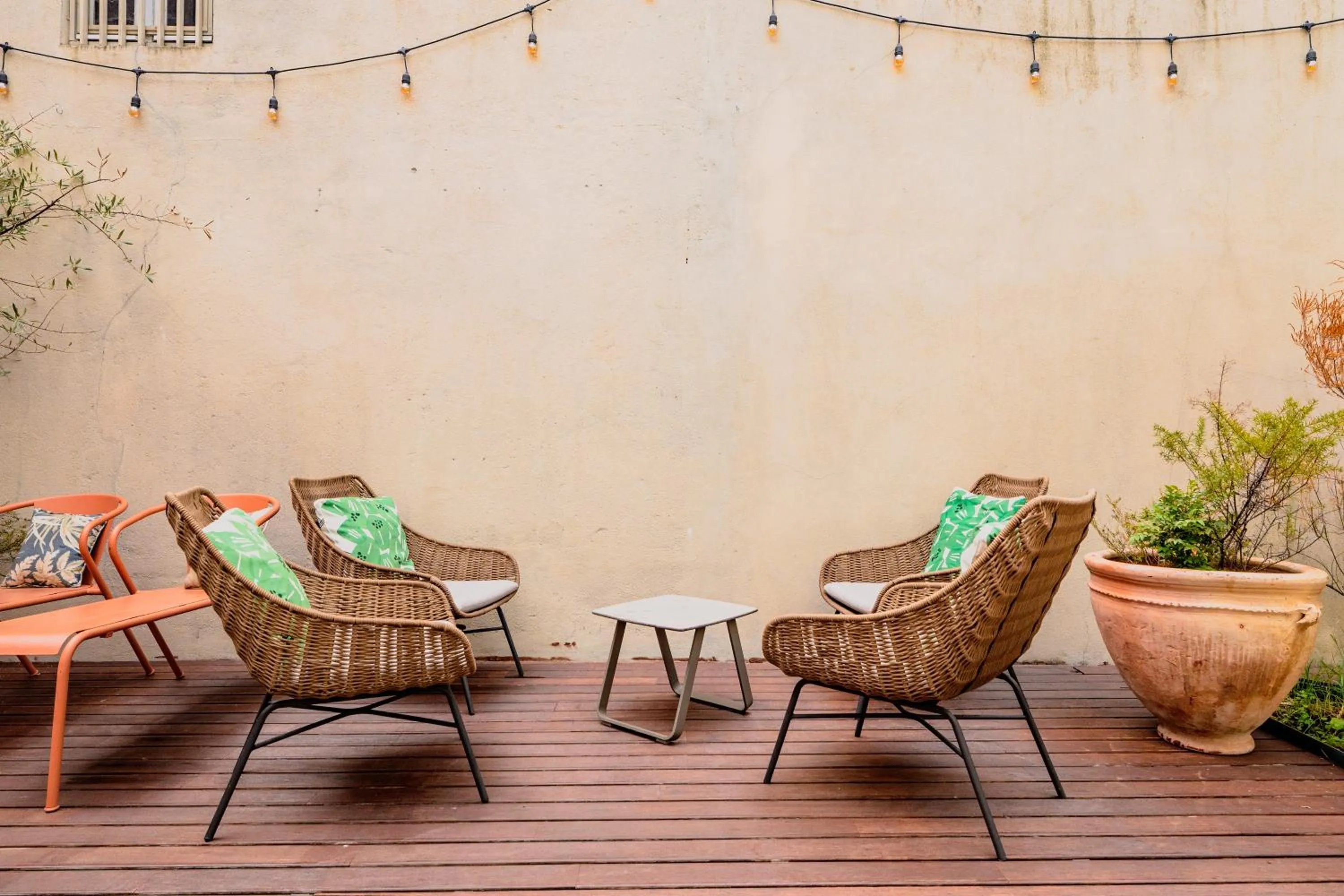 Patio in Casa dos Lóios by Shiadu