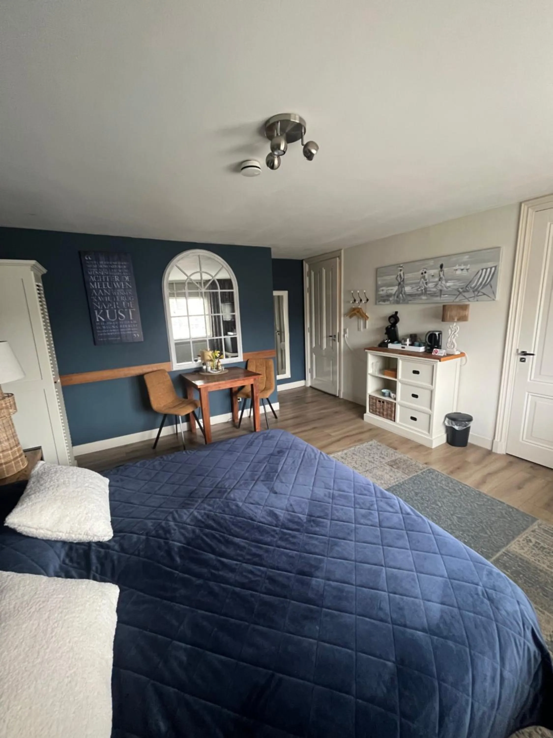 Bed in B&B De Koog Texel