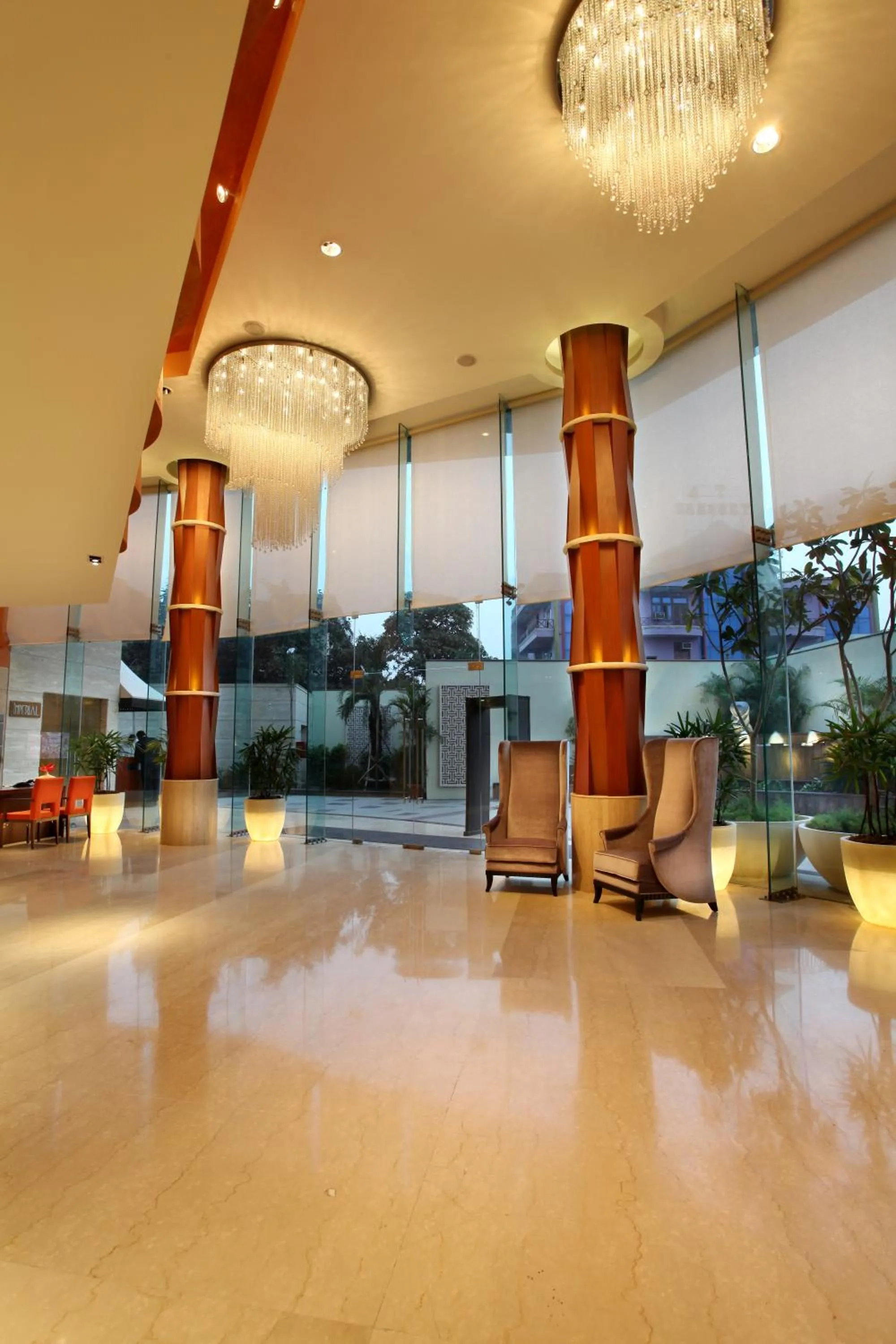 Facade/entrance in Mahagun Sarovar Portico Suites