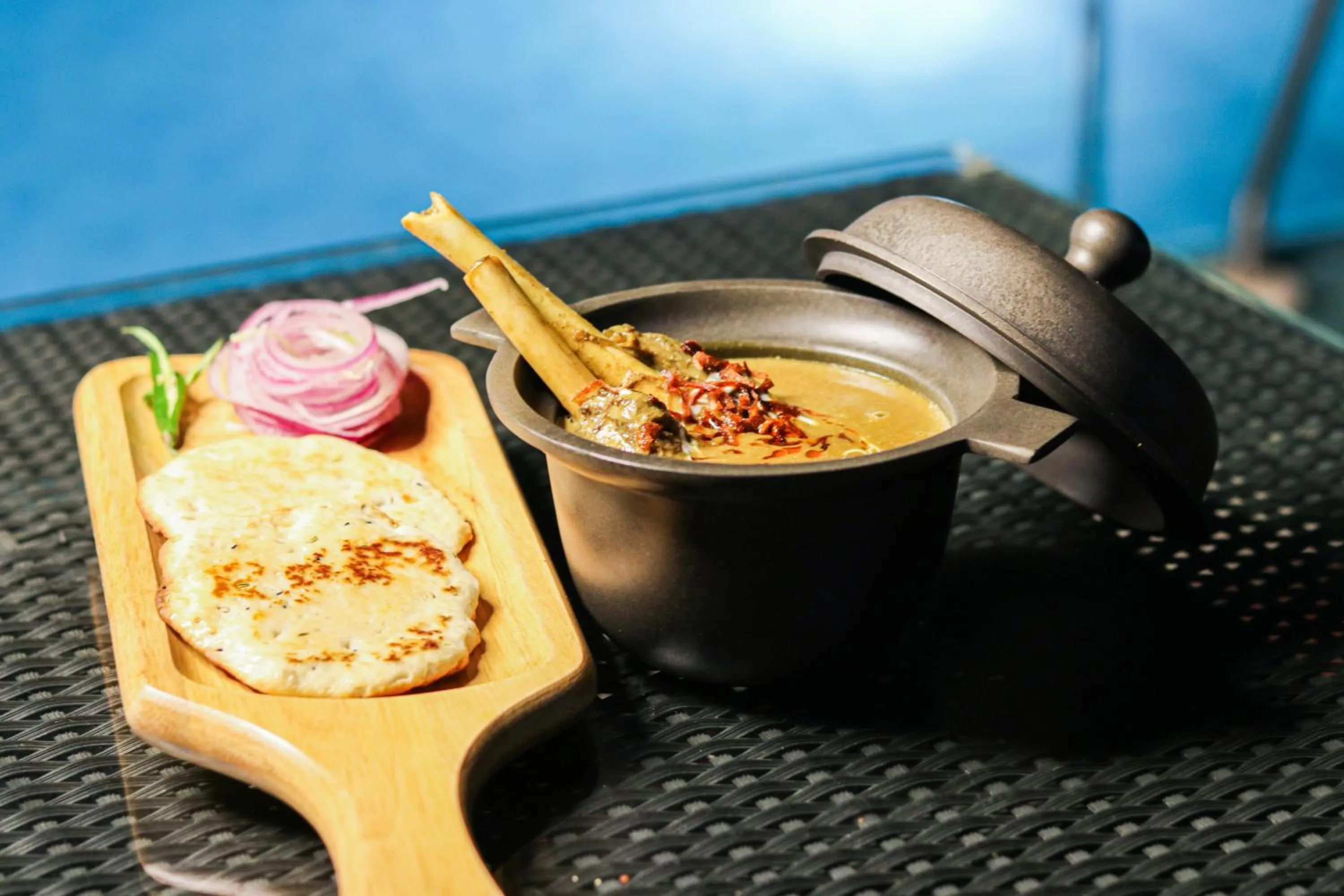 Food in Mahagun Sarovar Portico Suites