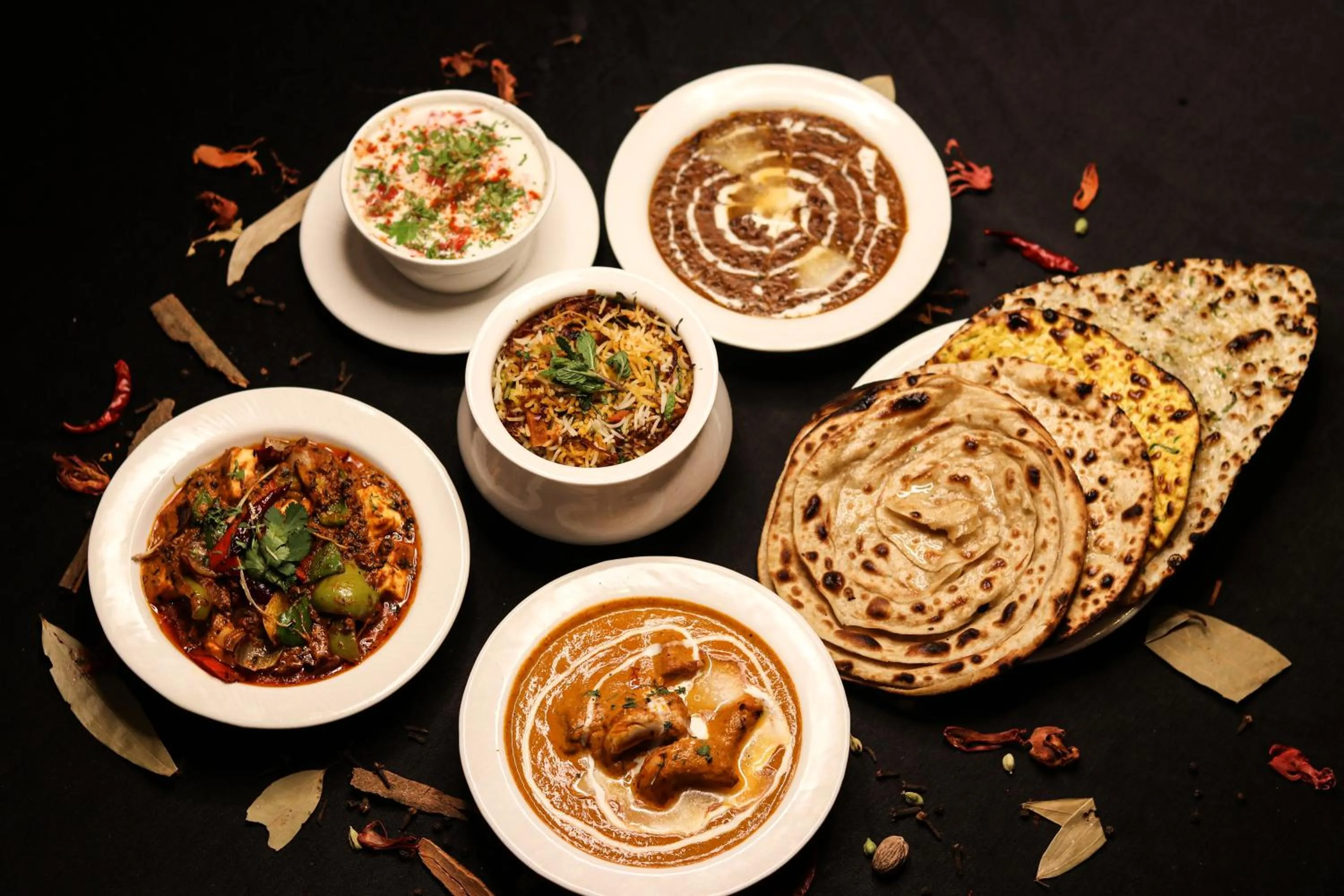 Food in Mahagun Sarovar Portico Suites