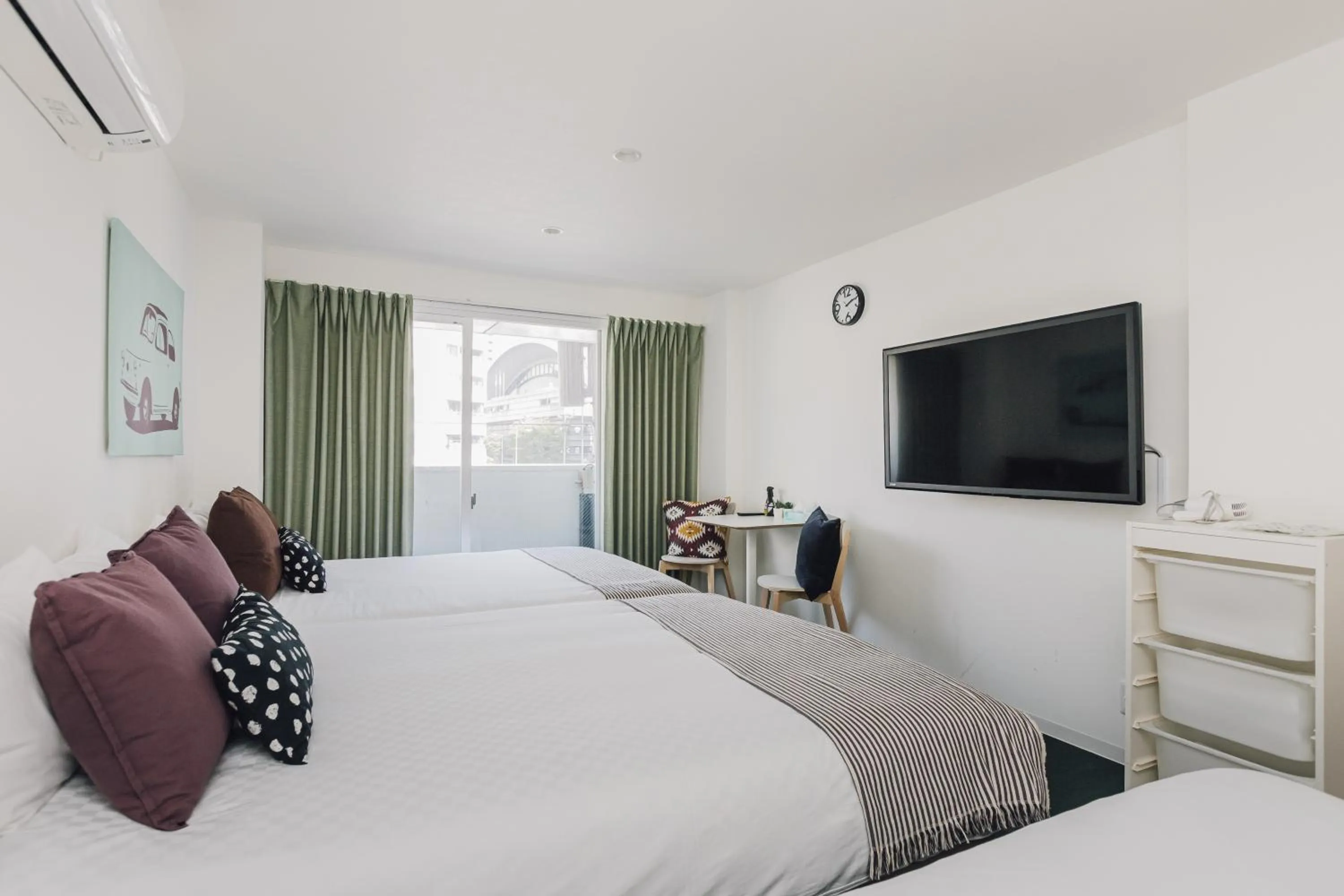 Bed in Namba Garden Square Apartment