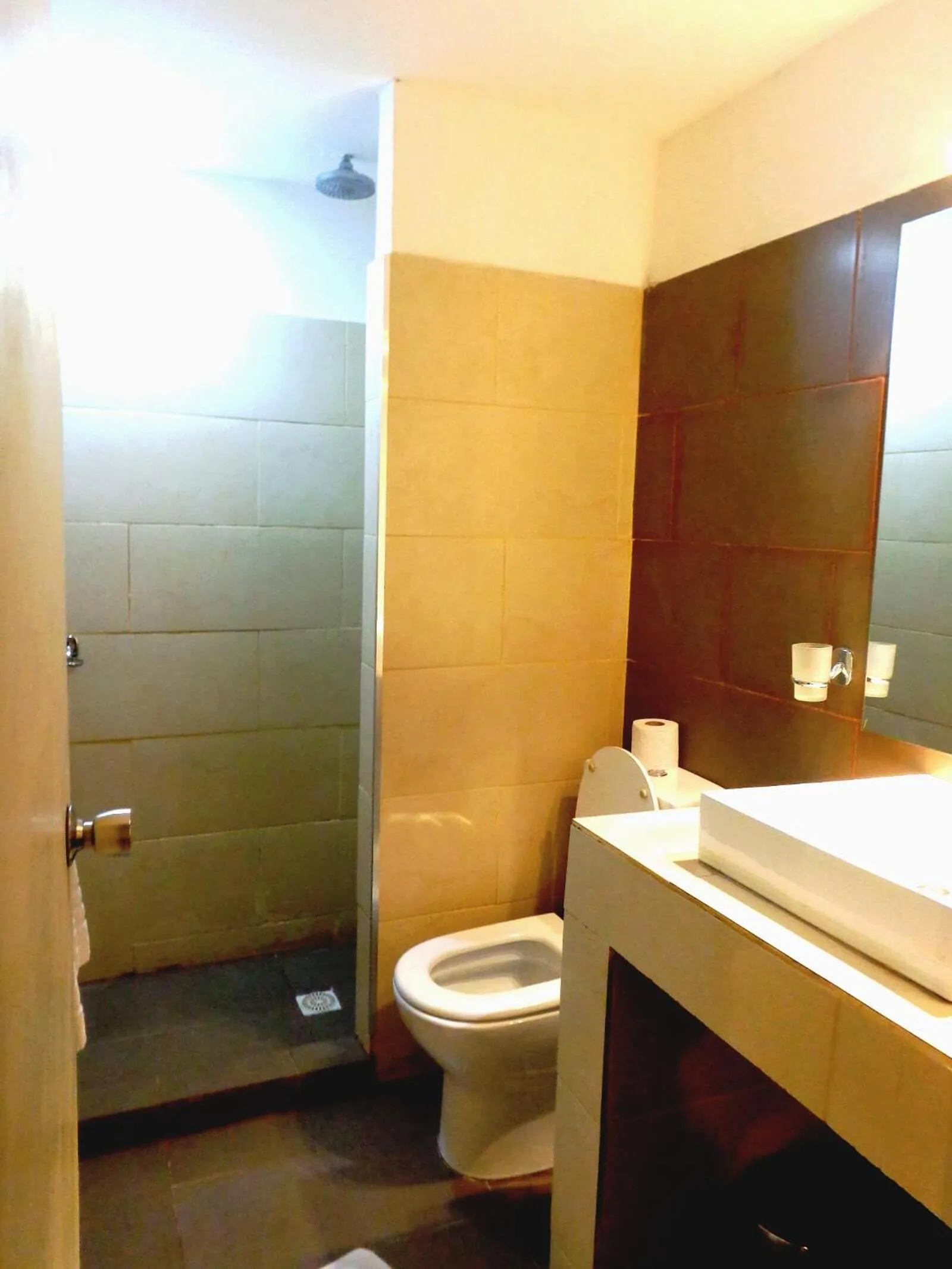 Bathroom in Hotel Casablanca Montevideo