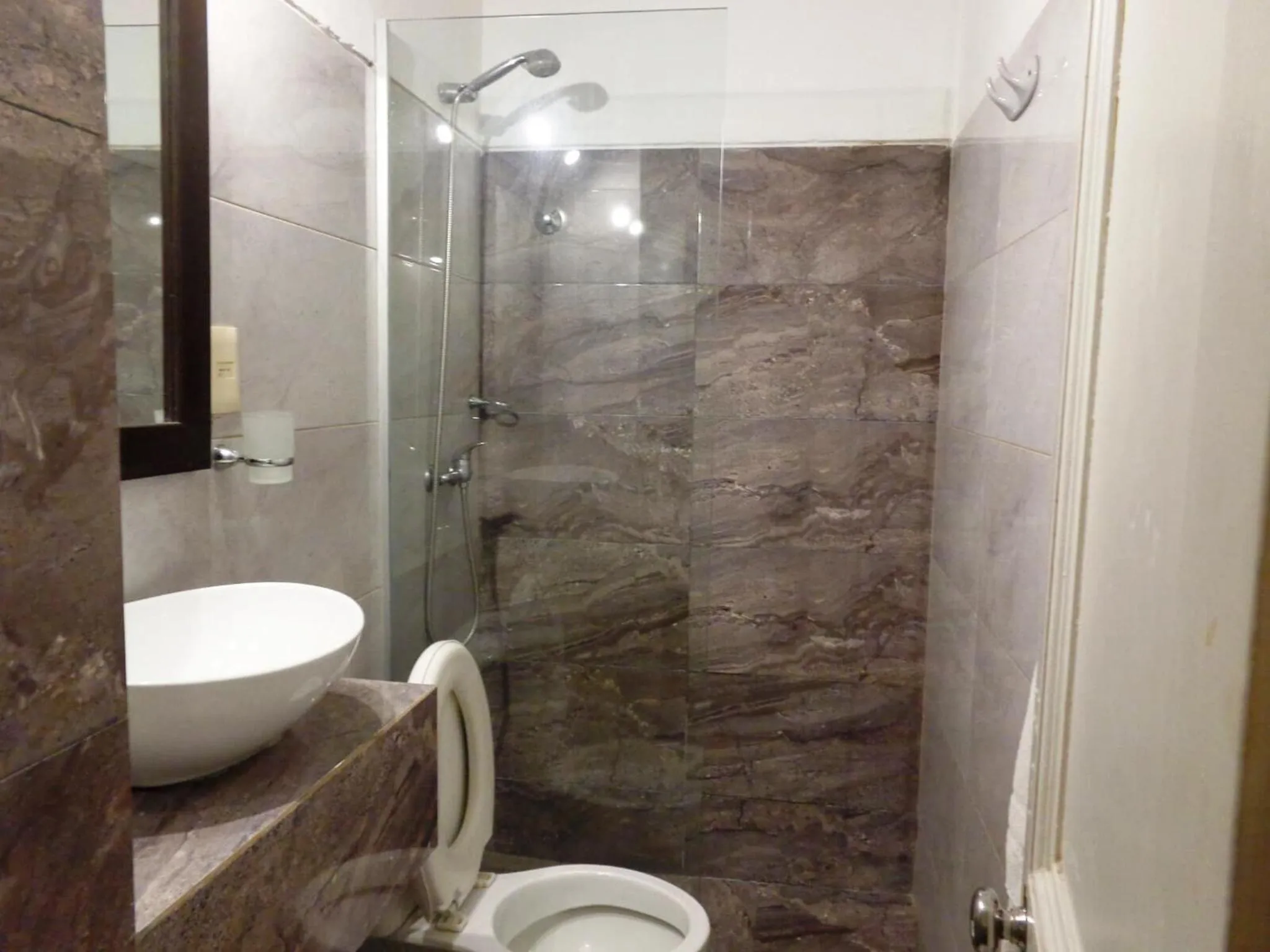 Bathroom in Hotel Casablanca Montevideo