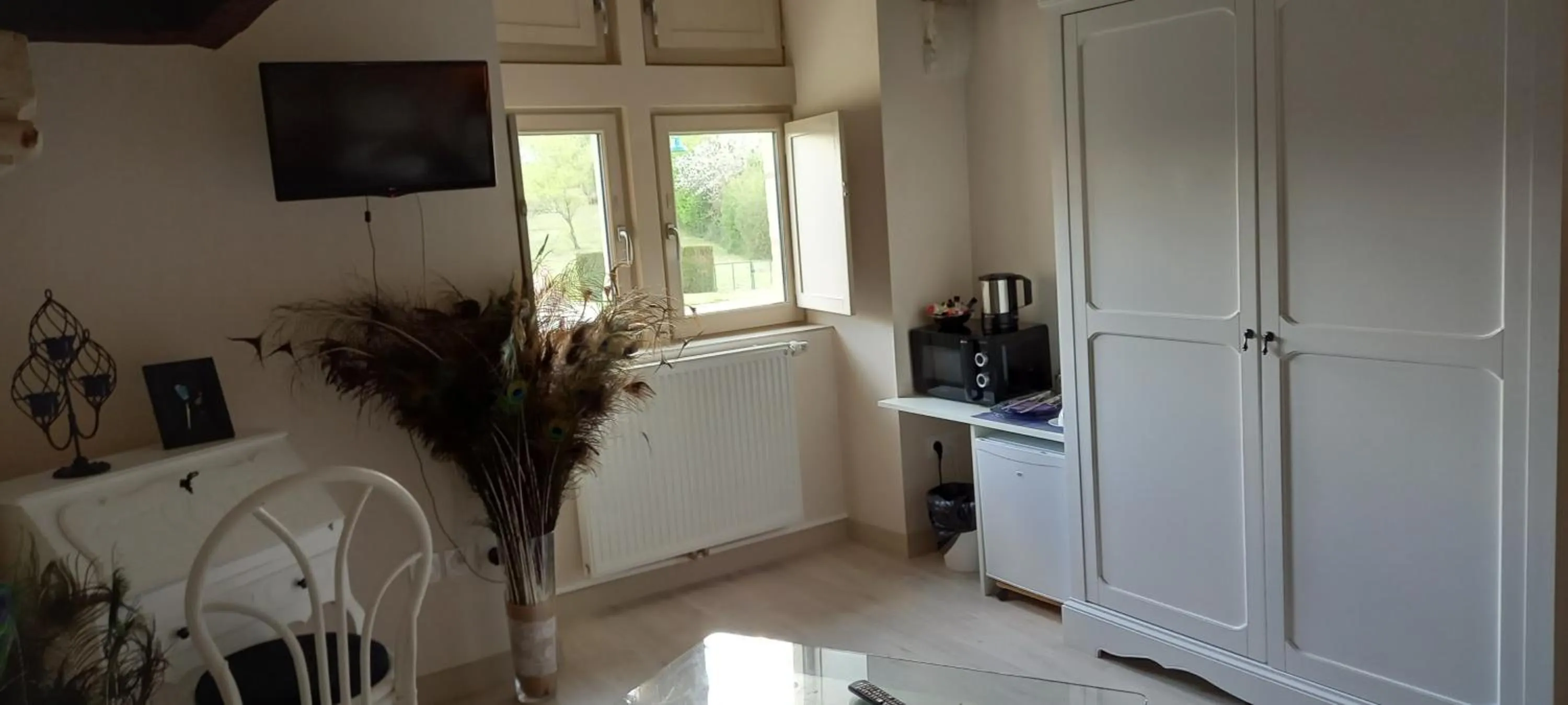 Coffee/tea facilities in Aux penates de Toni Beauval