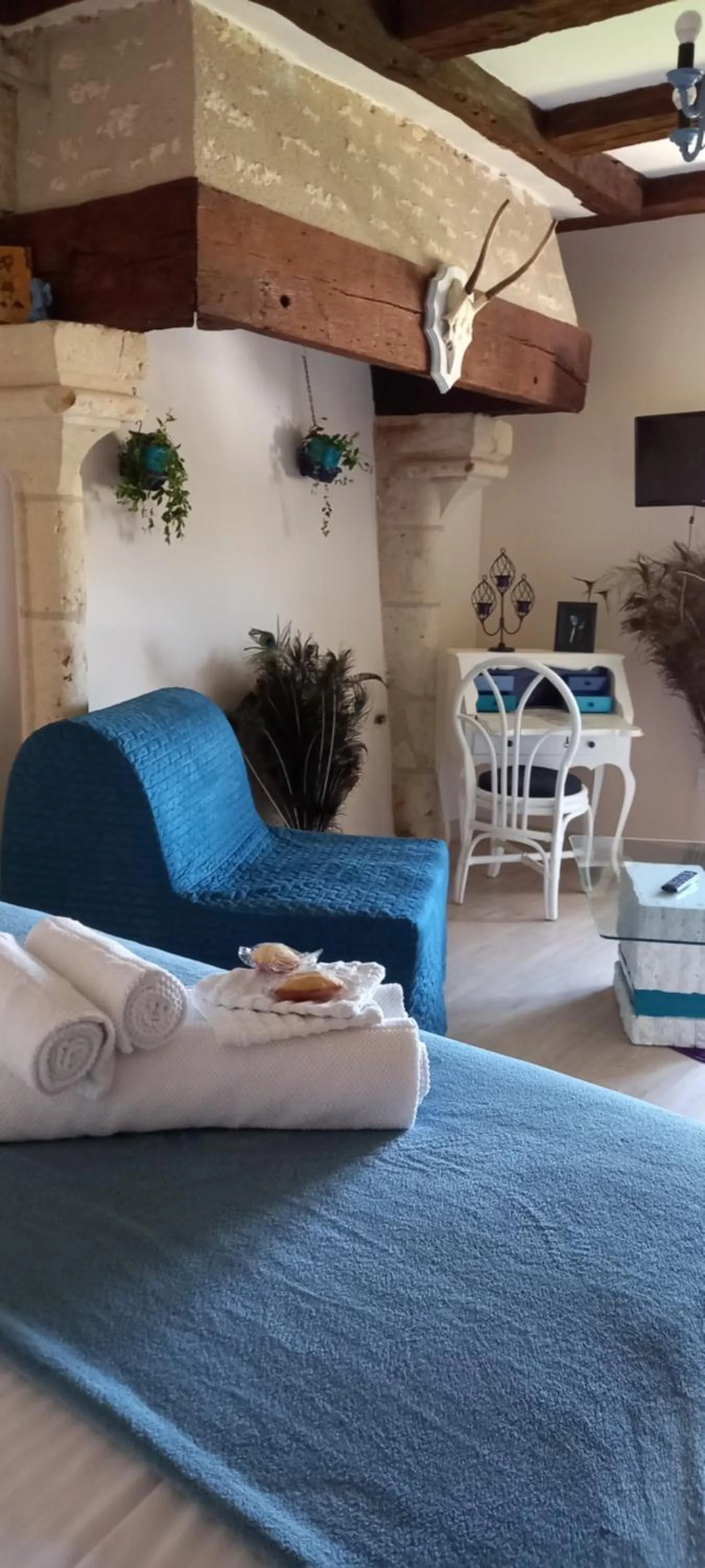 Living room in Aux penates de Toni Beauval