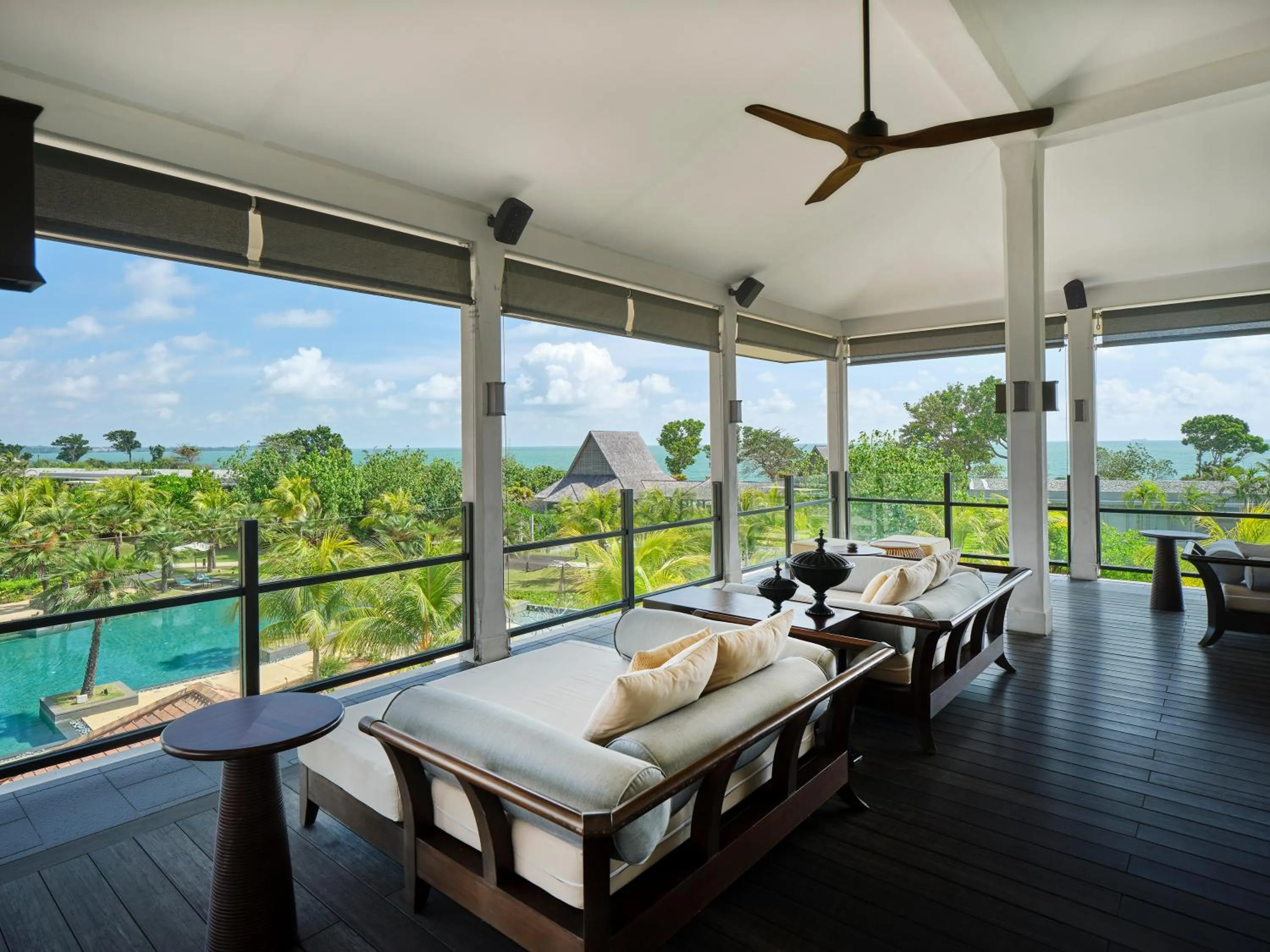 Lounge or bar in Anantara Desaru Coast Resort & Villas