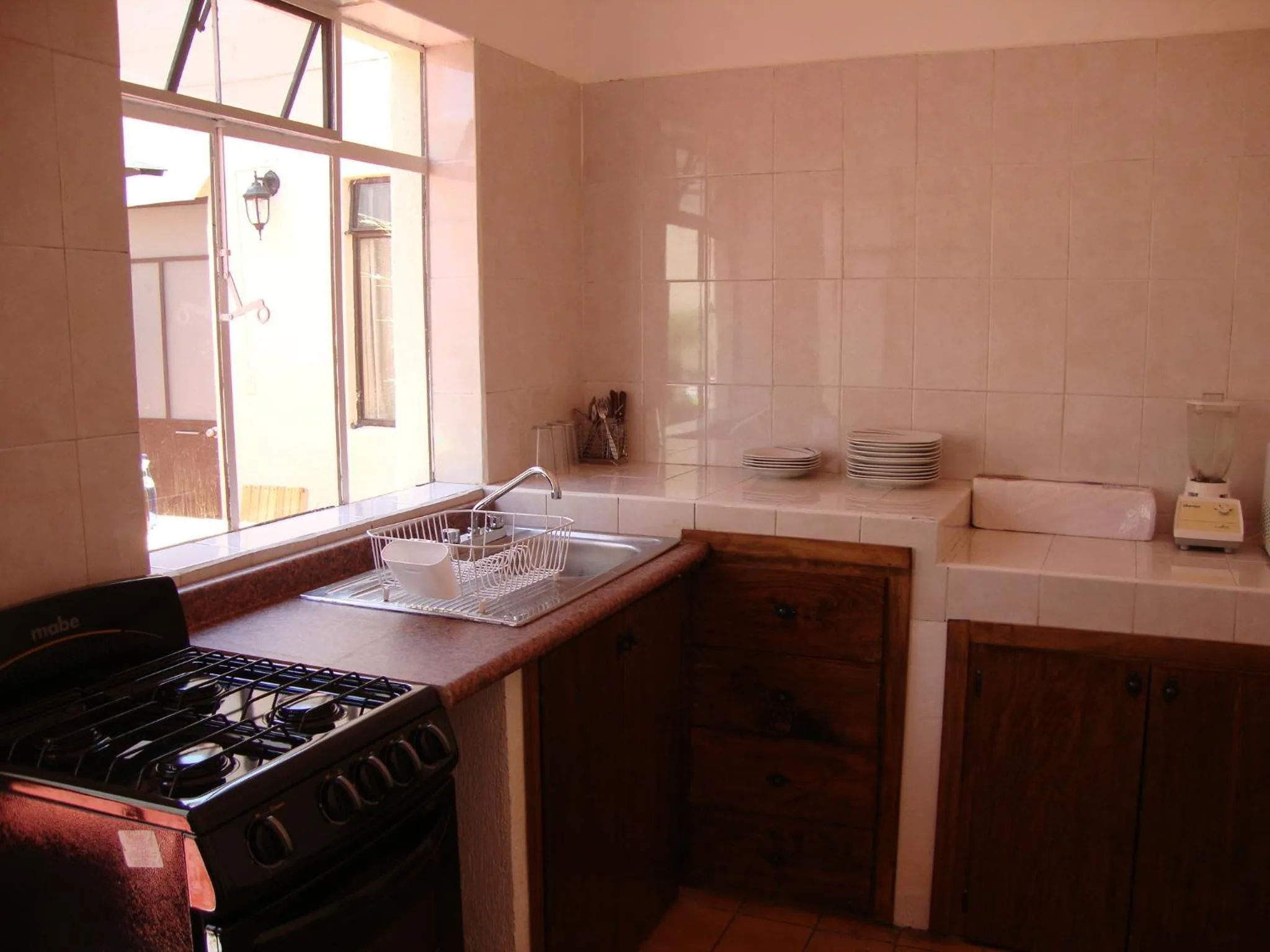 Communal kitchen in Hostel Hospedarte Centro