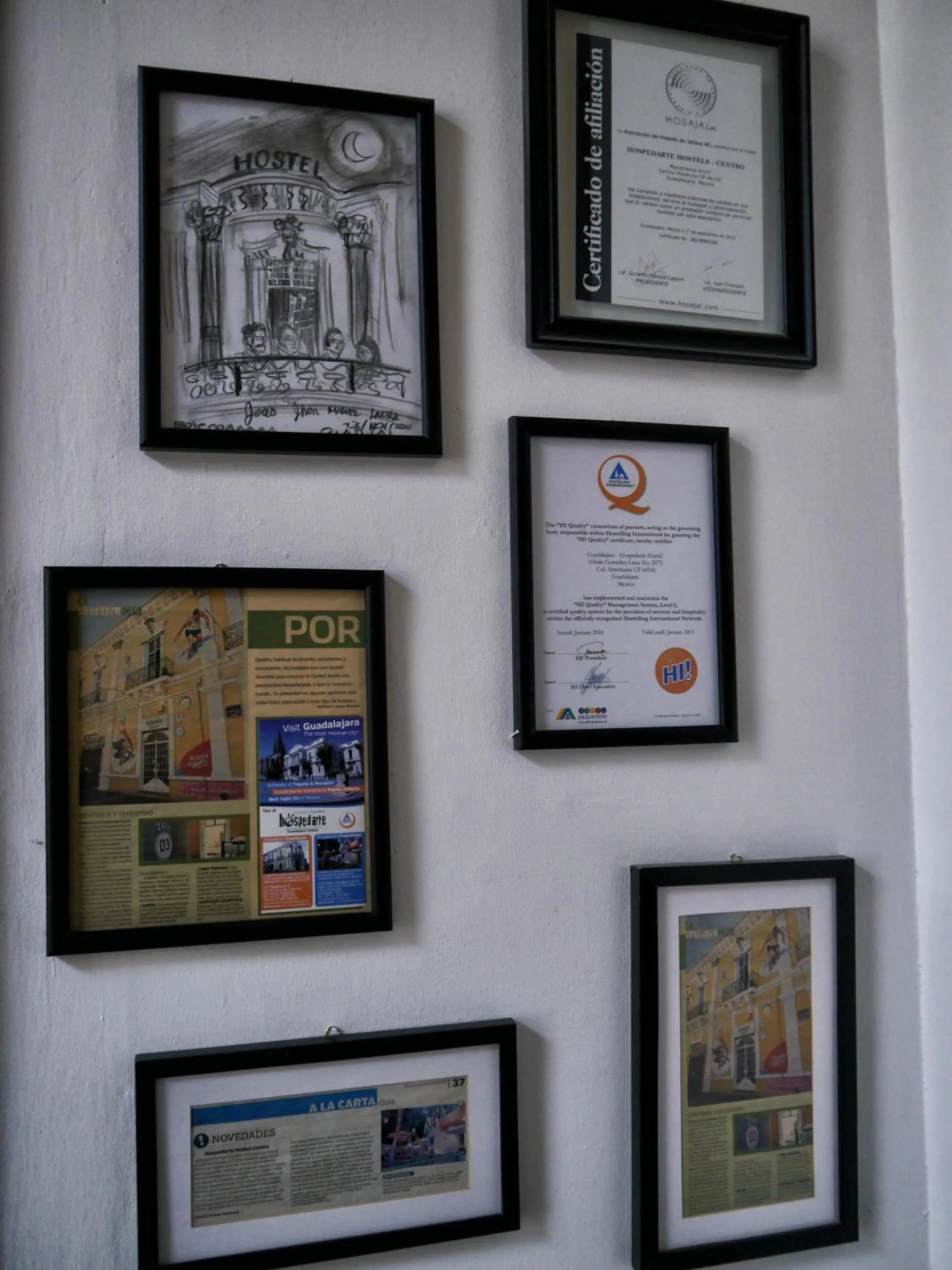 Logo/Certificate/Sign in Hostel Hospedarte Centro