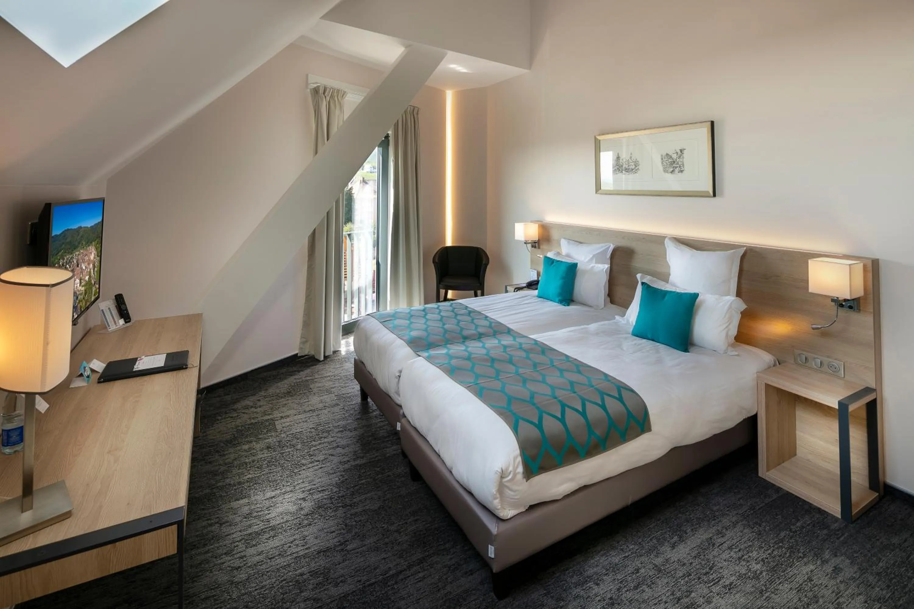 Bedroom, Bed in Best Western Plus Hotel & SPA Le Schoenenbourg