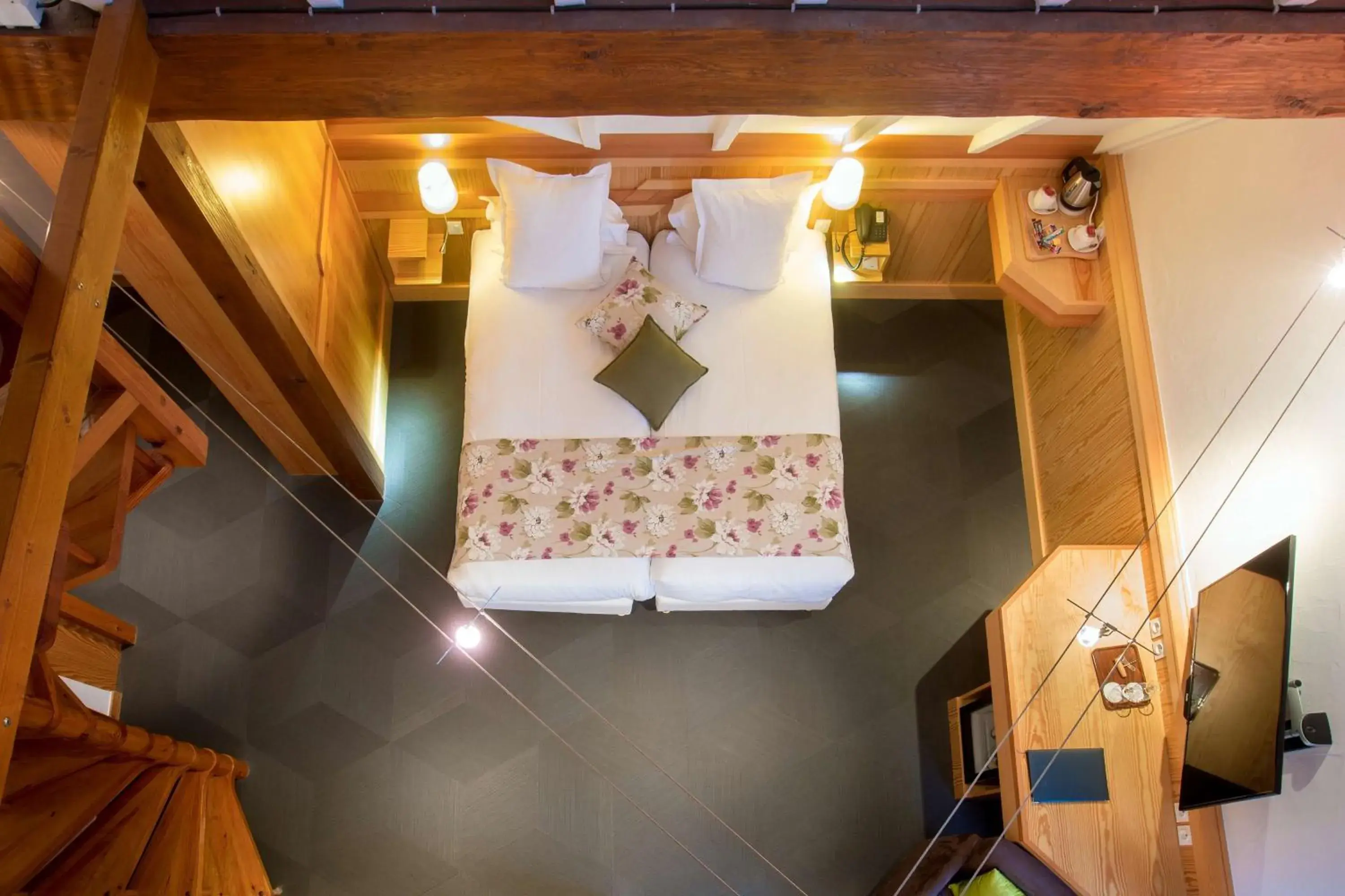 Suite en Duplex with Spa access in Best Western Plus Hotel & SPA Le Schoenenbourg Suite en Duplex with Spa access in Best Western Plus Hotel & SPA Le Schoenenbourg