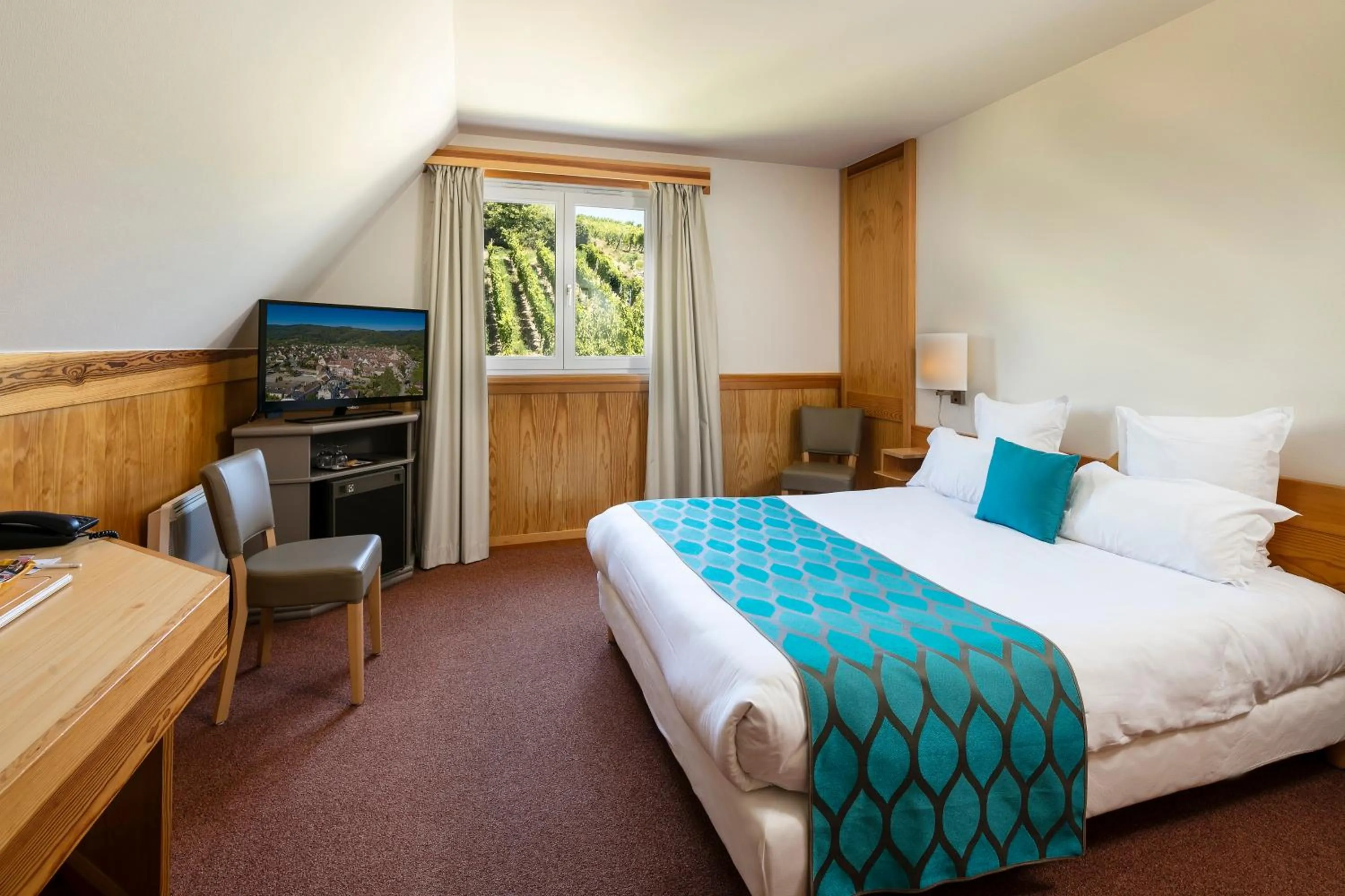 Bed in Best Western Plus Hotel & SPA Le Schoenenbourg