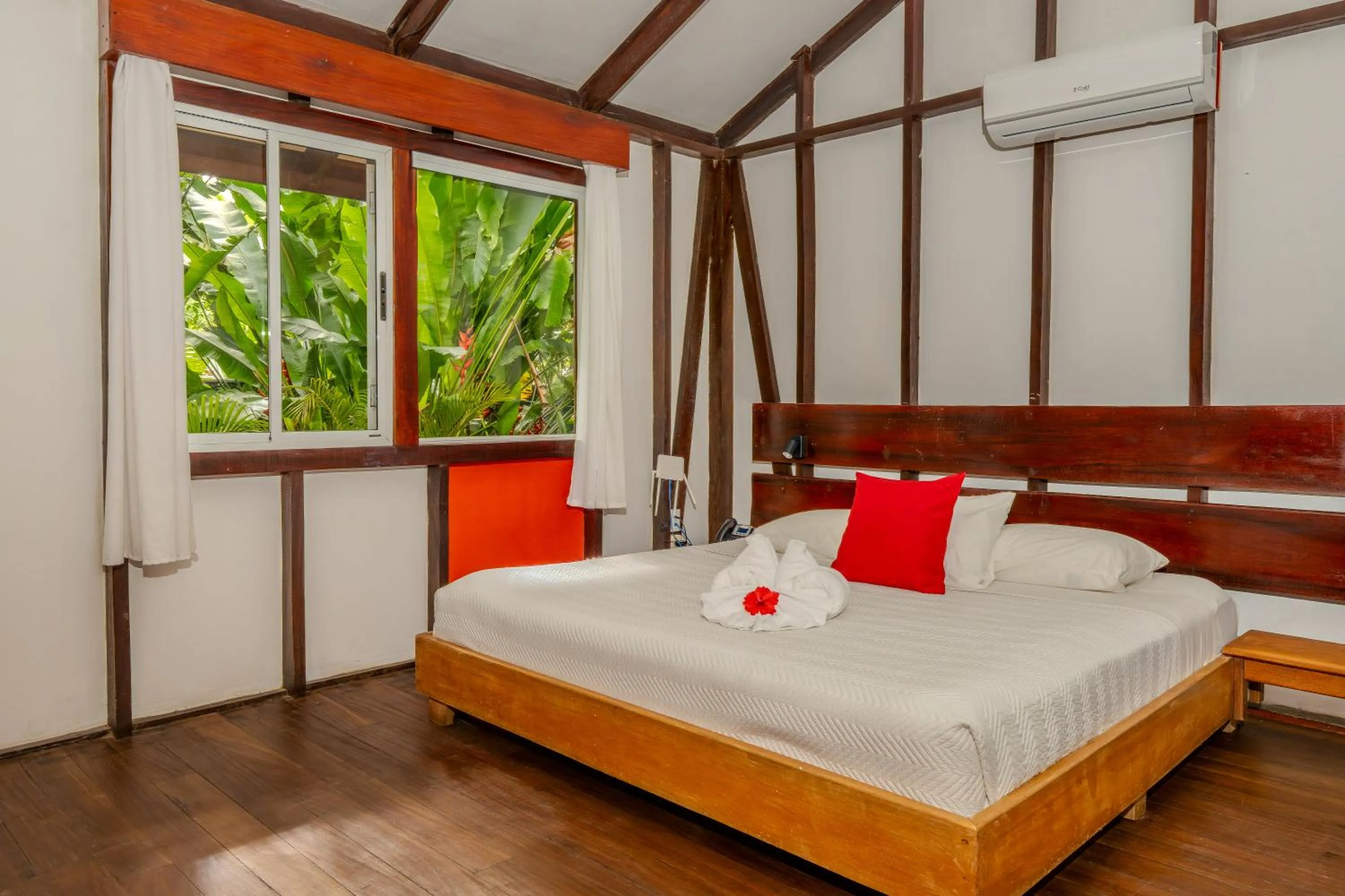 Bed in Namuwoki Lodge