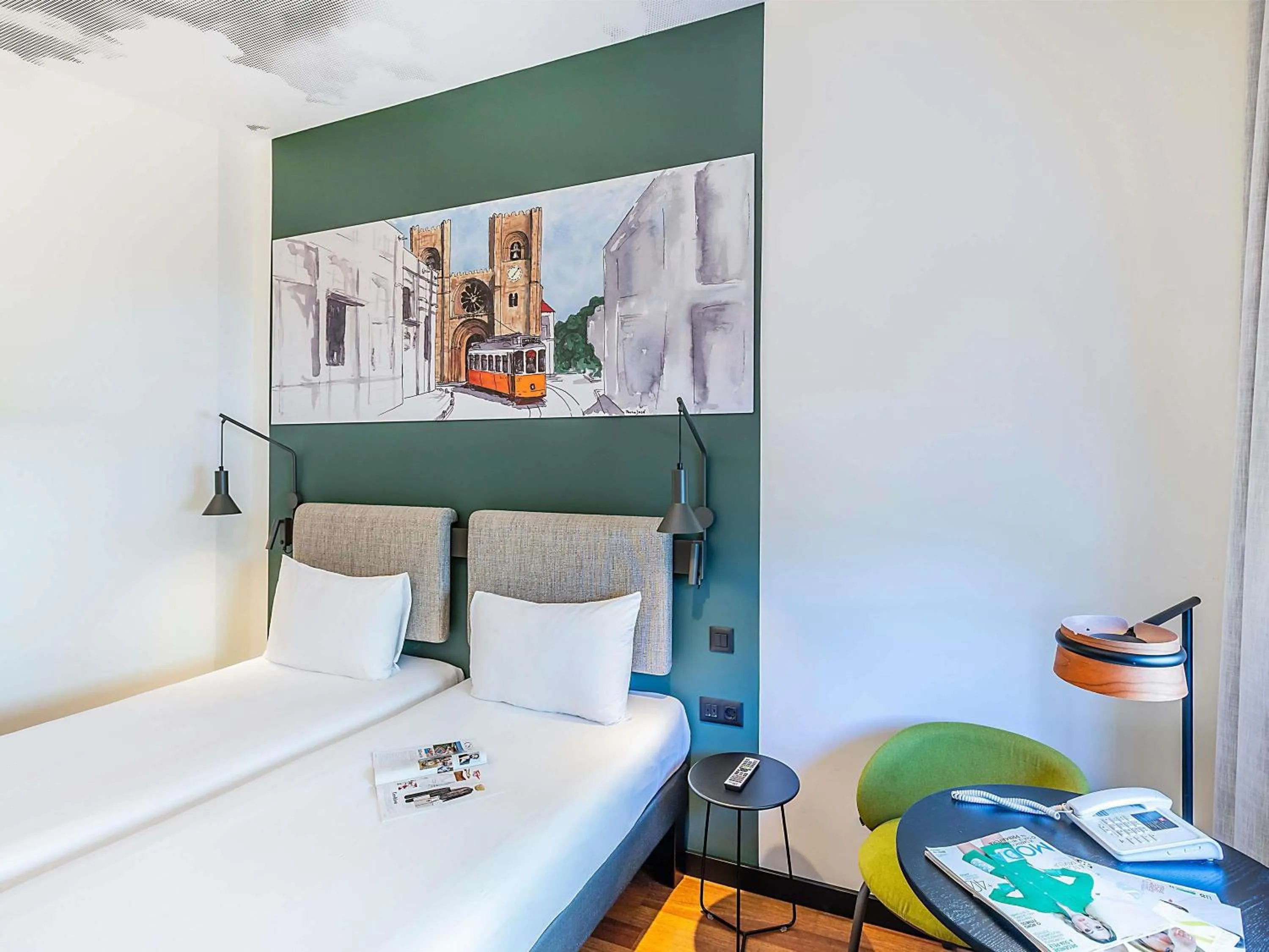 Bedroom, Bed in Hotel Ibis Lisboa Parque das Nações