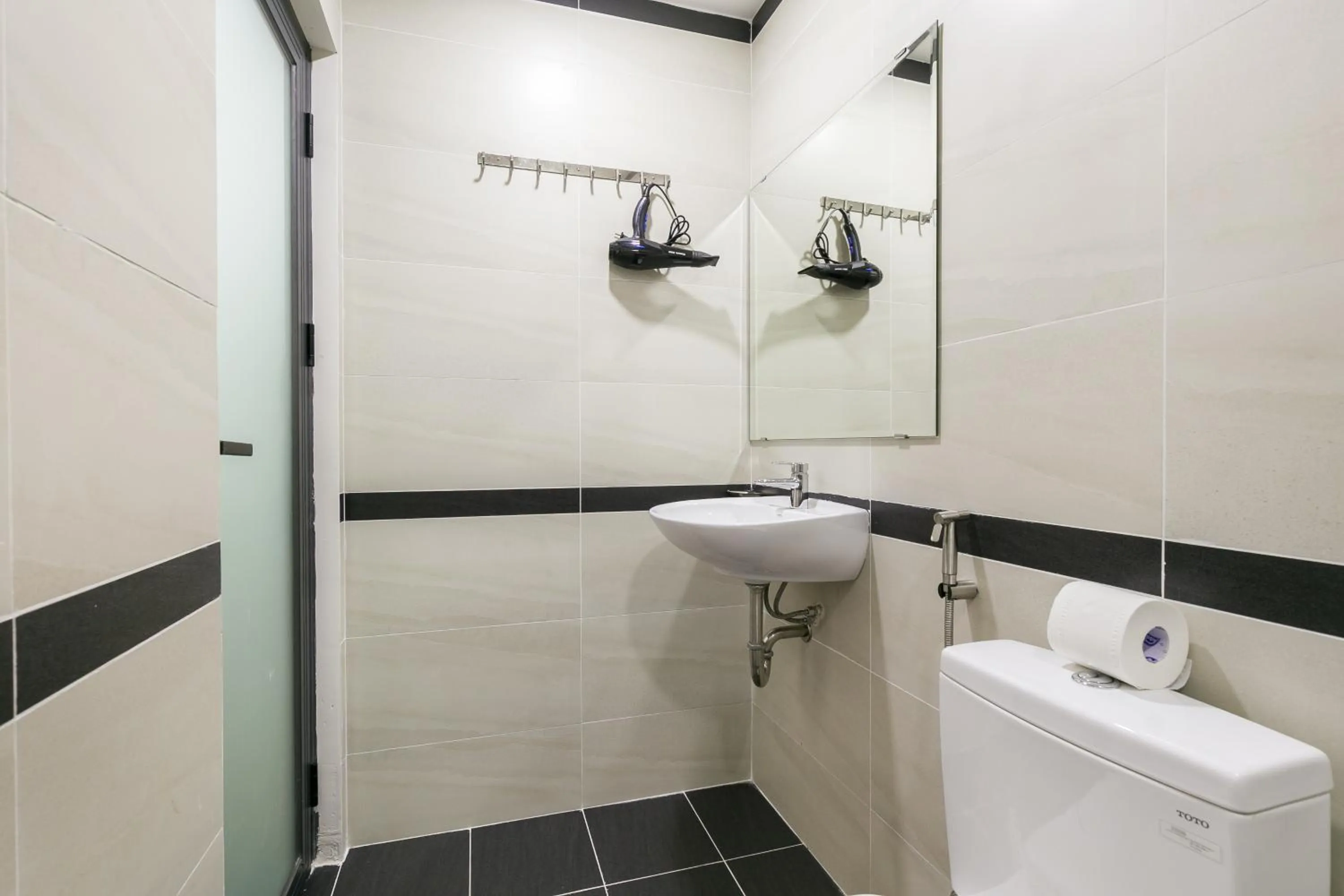 Bathroom in G9 Homestay - Nguyễn Trãi