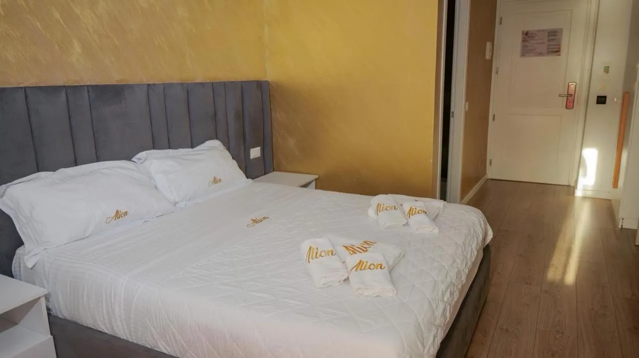 Photo of the whole room, Bed in Hotel Alion