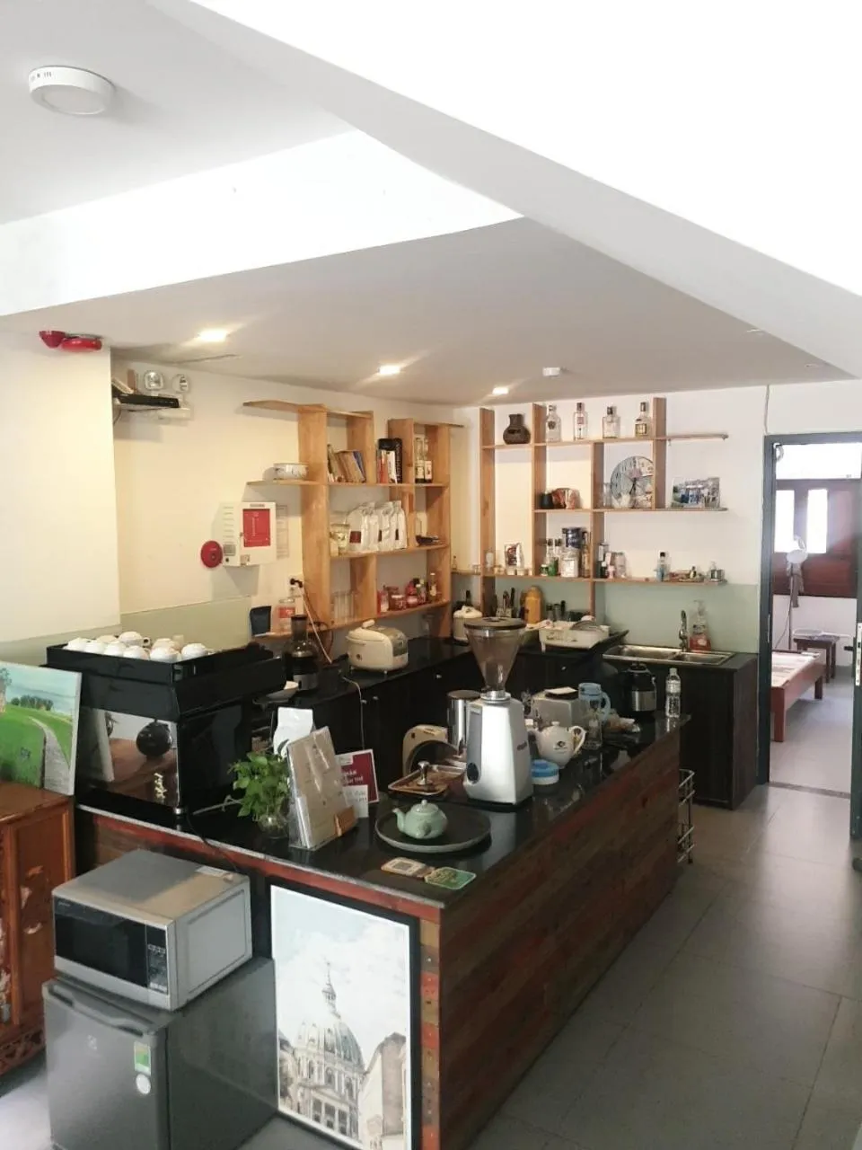 Coffee/tea facilities in Lem's Apartment & Coffee