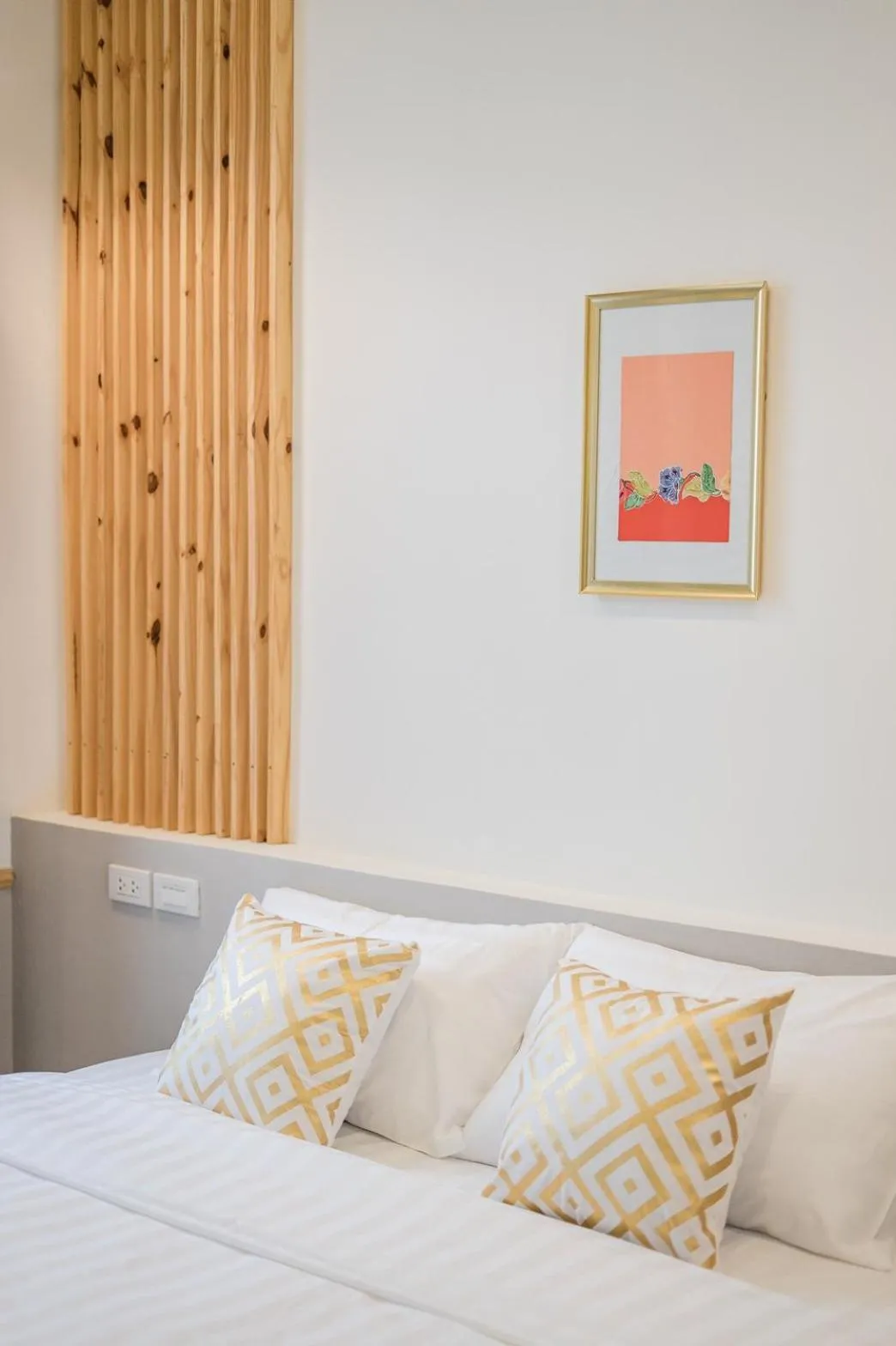 Bed in Isara Boutique Hotel and Cafe