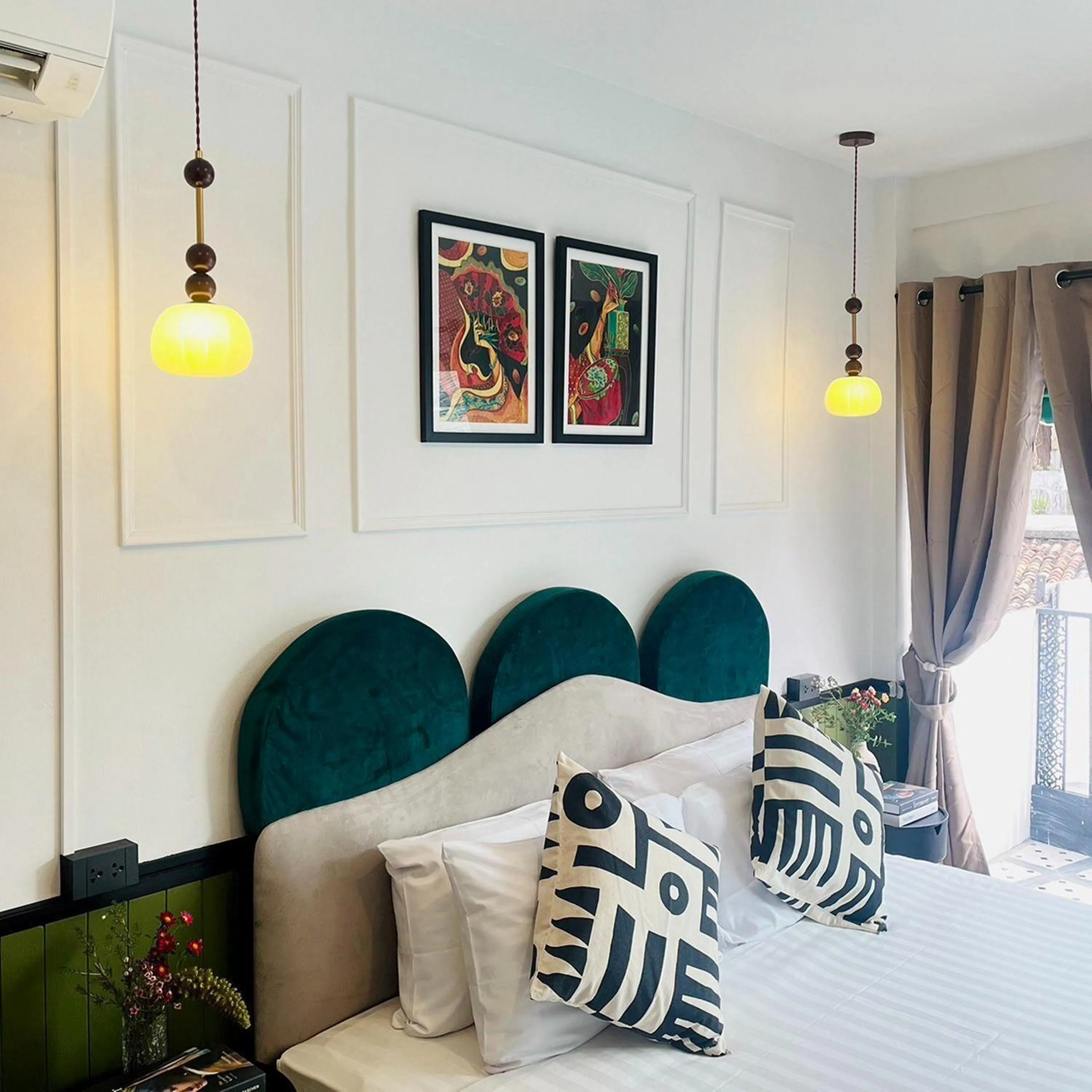 Bed in Isara Boutique Hotel and Cafe