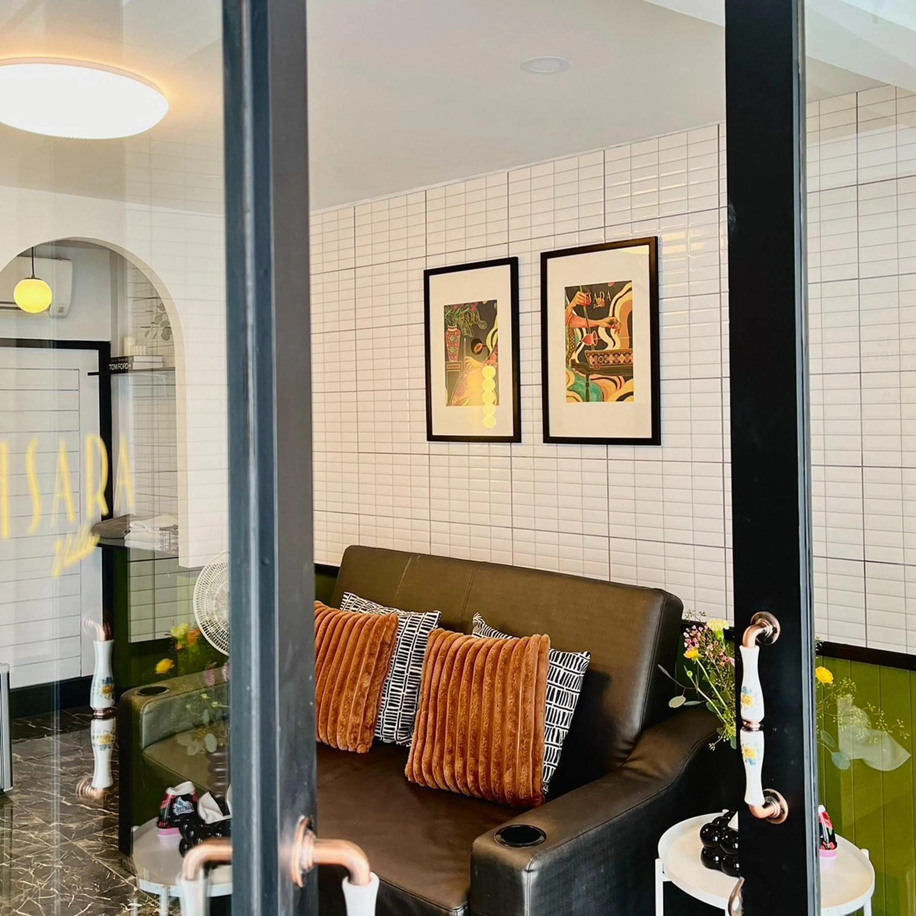 Living room in Isara Boutique Hotel and Cafe