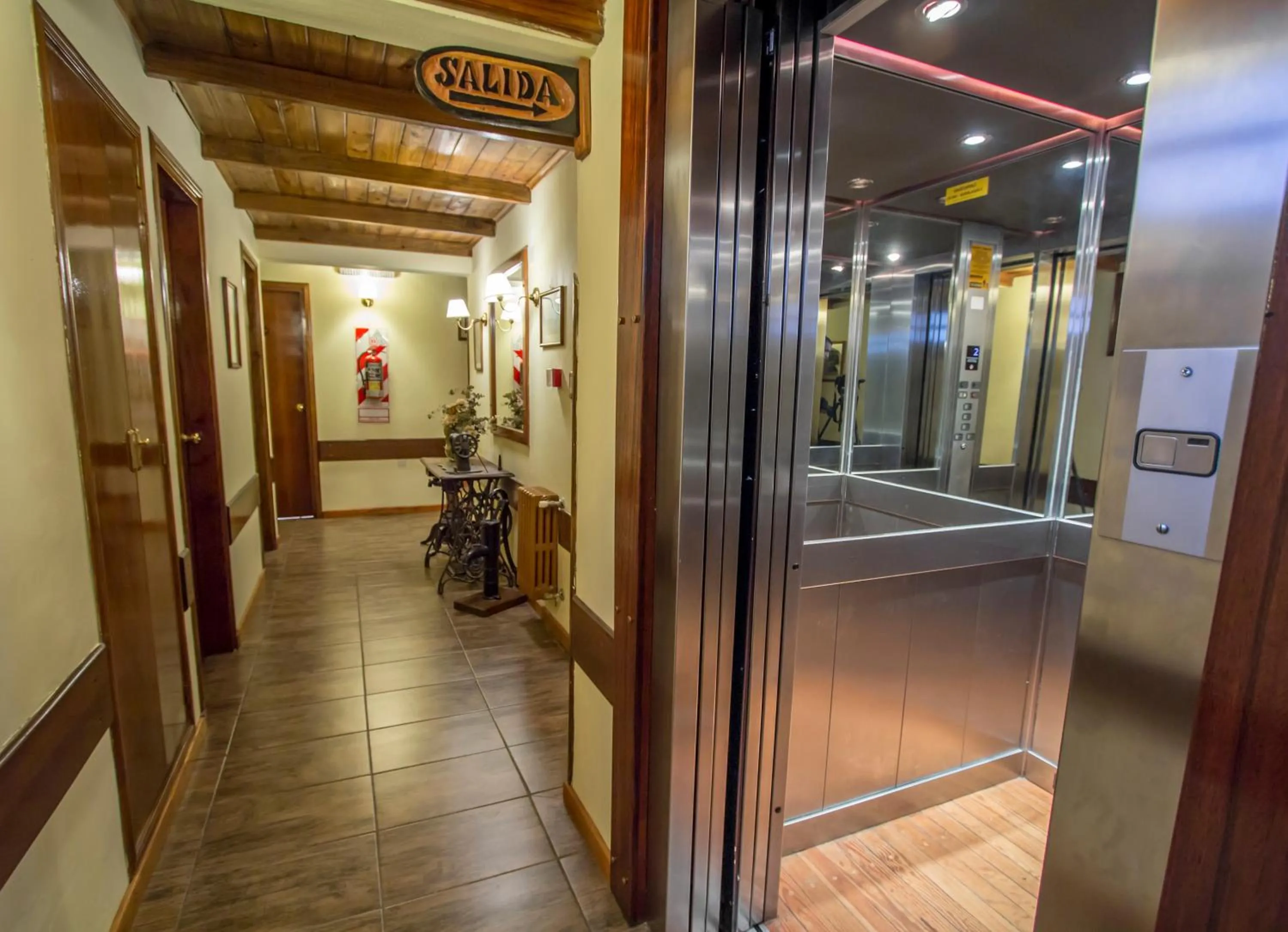 Property building in Hosteria Sirenuse