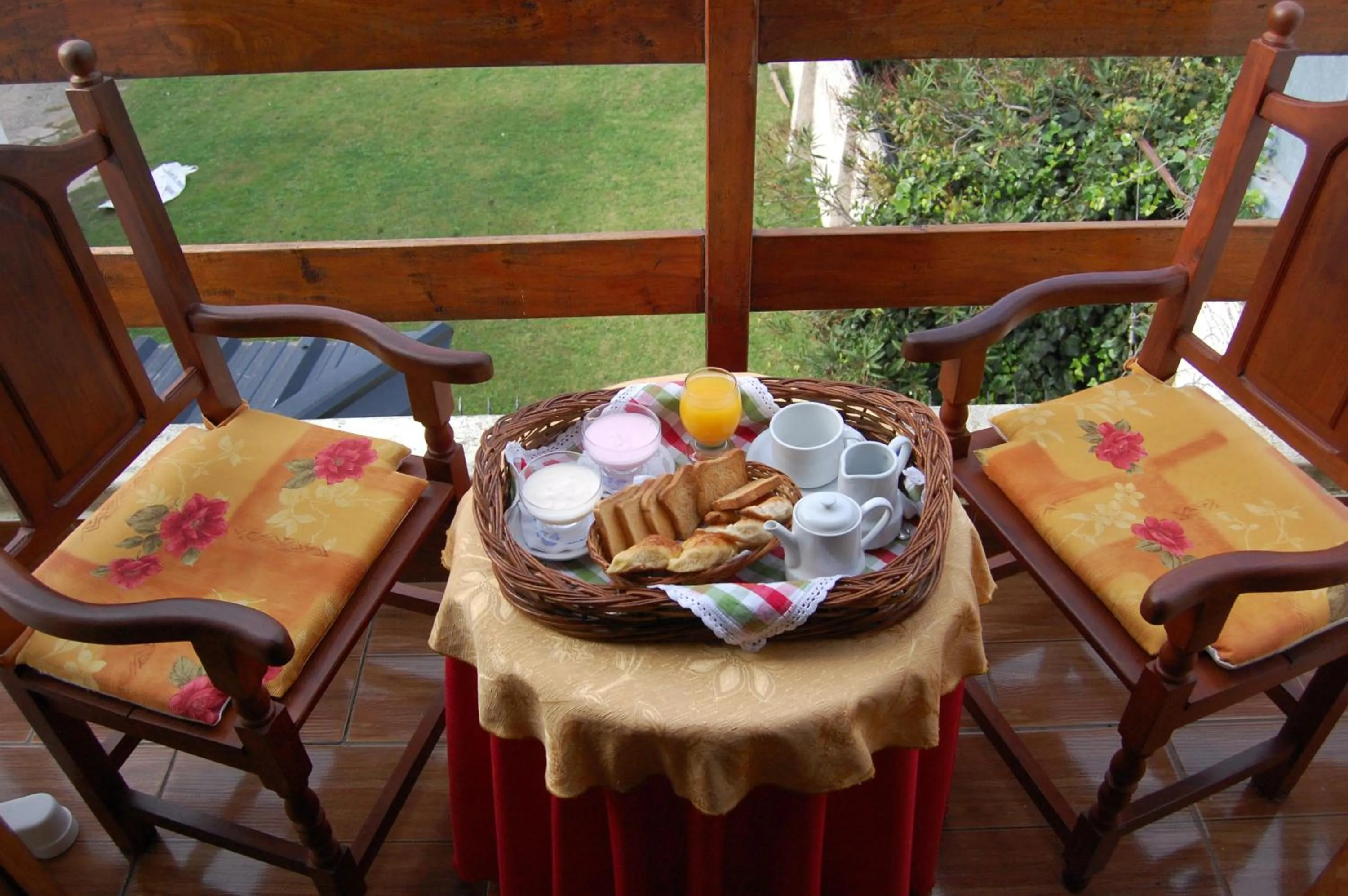 Food and drinks in Hosteria Sirenuse