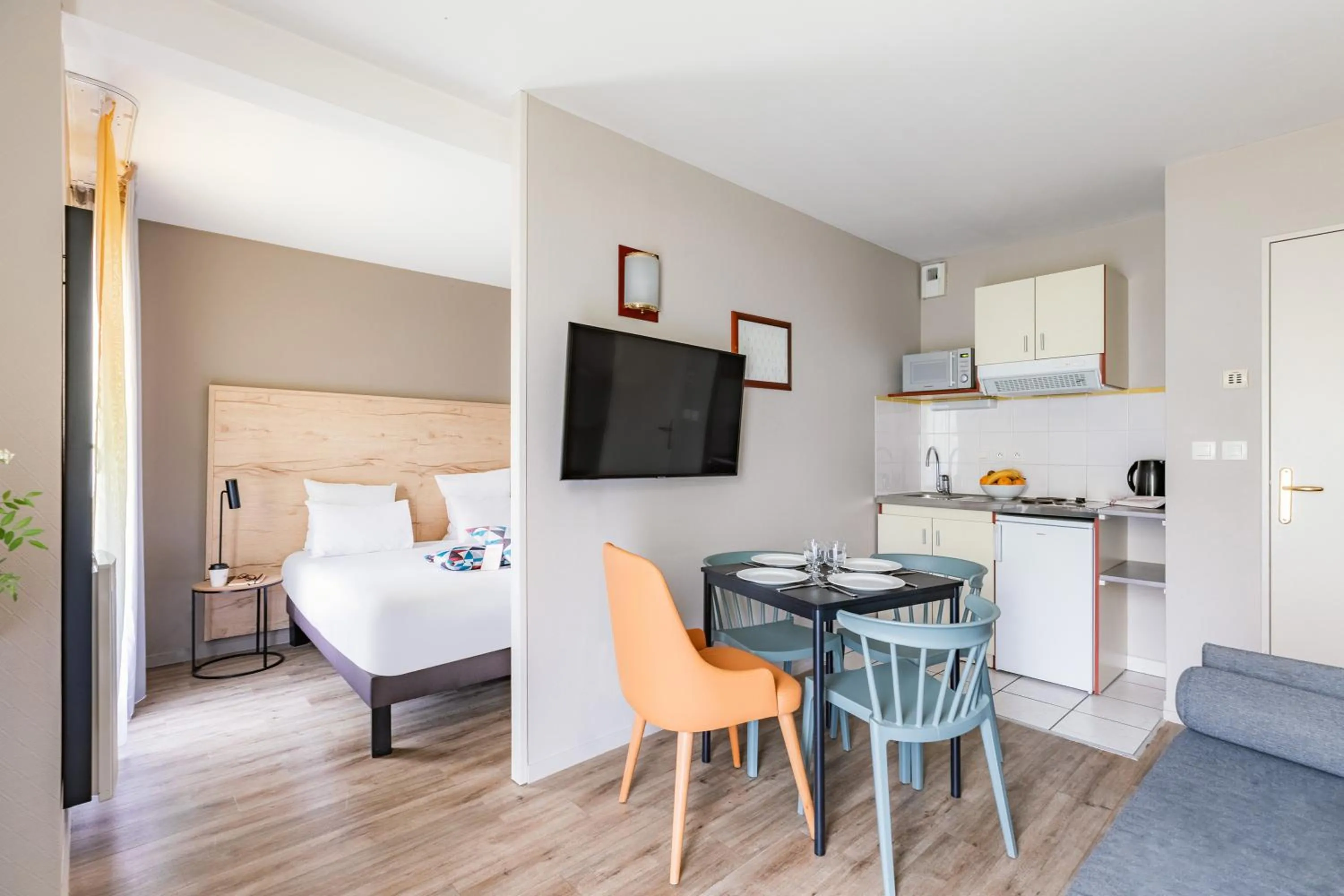 Bed in Appart'City Confort Nantes Cité des Congrès