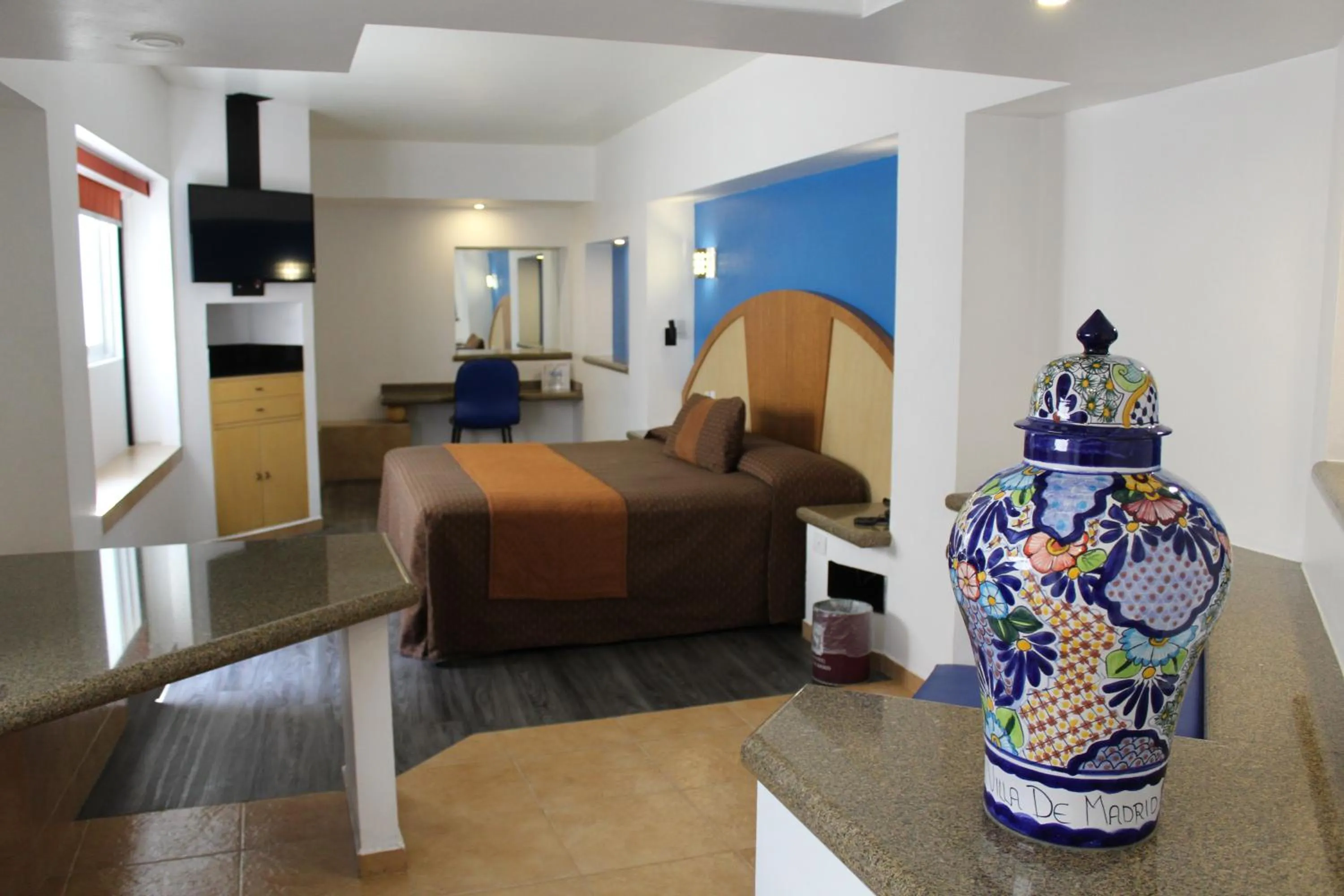 Seating area in Hotel Villa de Madrid