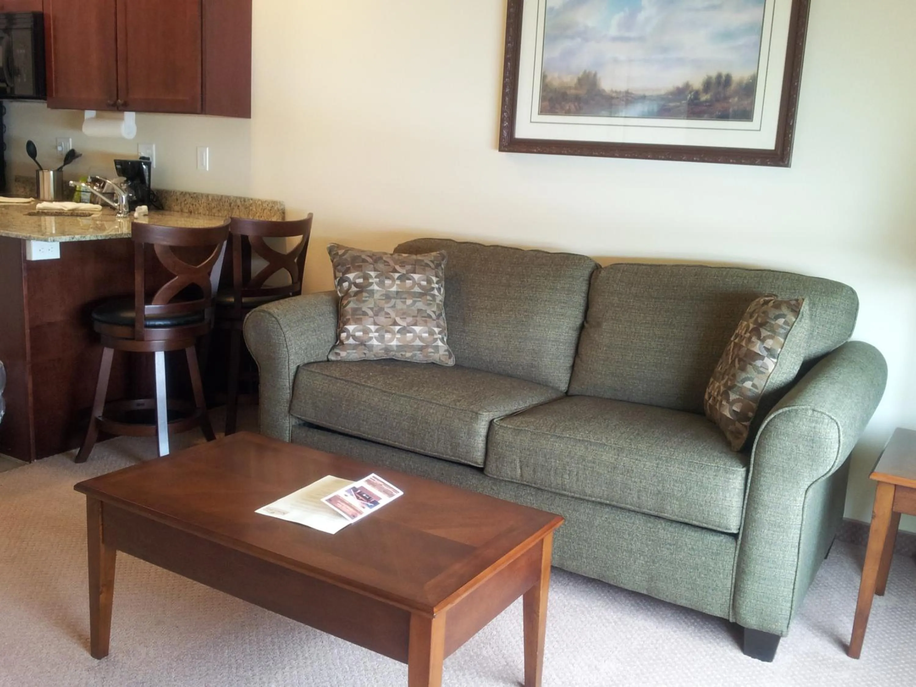 Seating area in Extended Stay Americas Suites - Minot