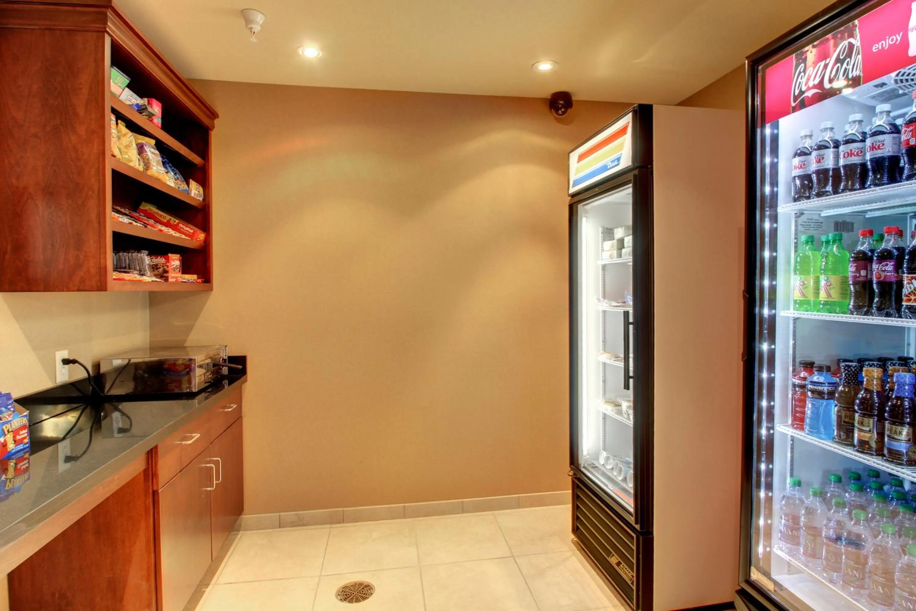 vending machine in Cobblestone Inn & Suites - Harvey