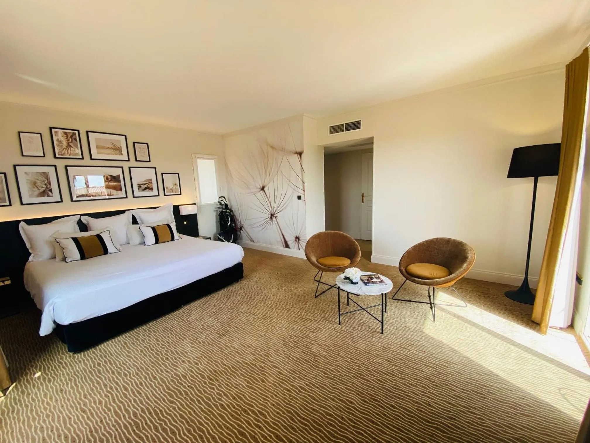 Bed in Palmyra Golf Hotel & Spa