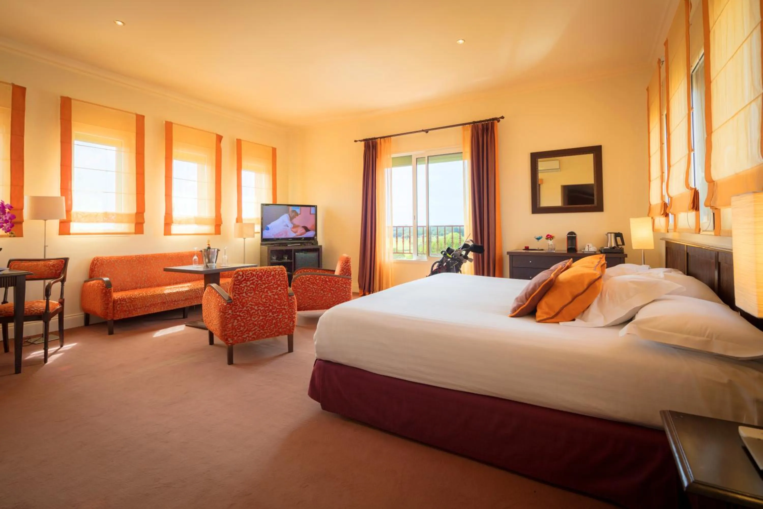 Bed in Palmyra Golf Hotel & Spa