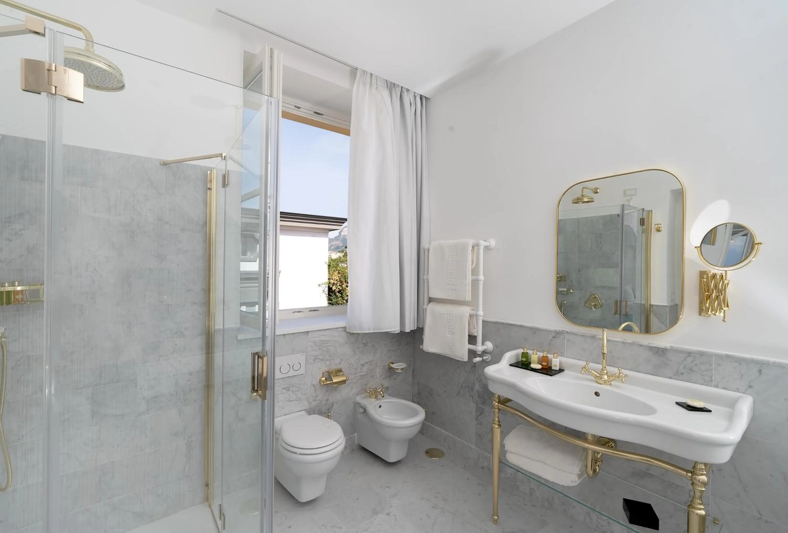 Bathroom in Hotel Lorelei Londres