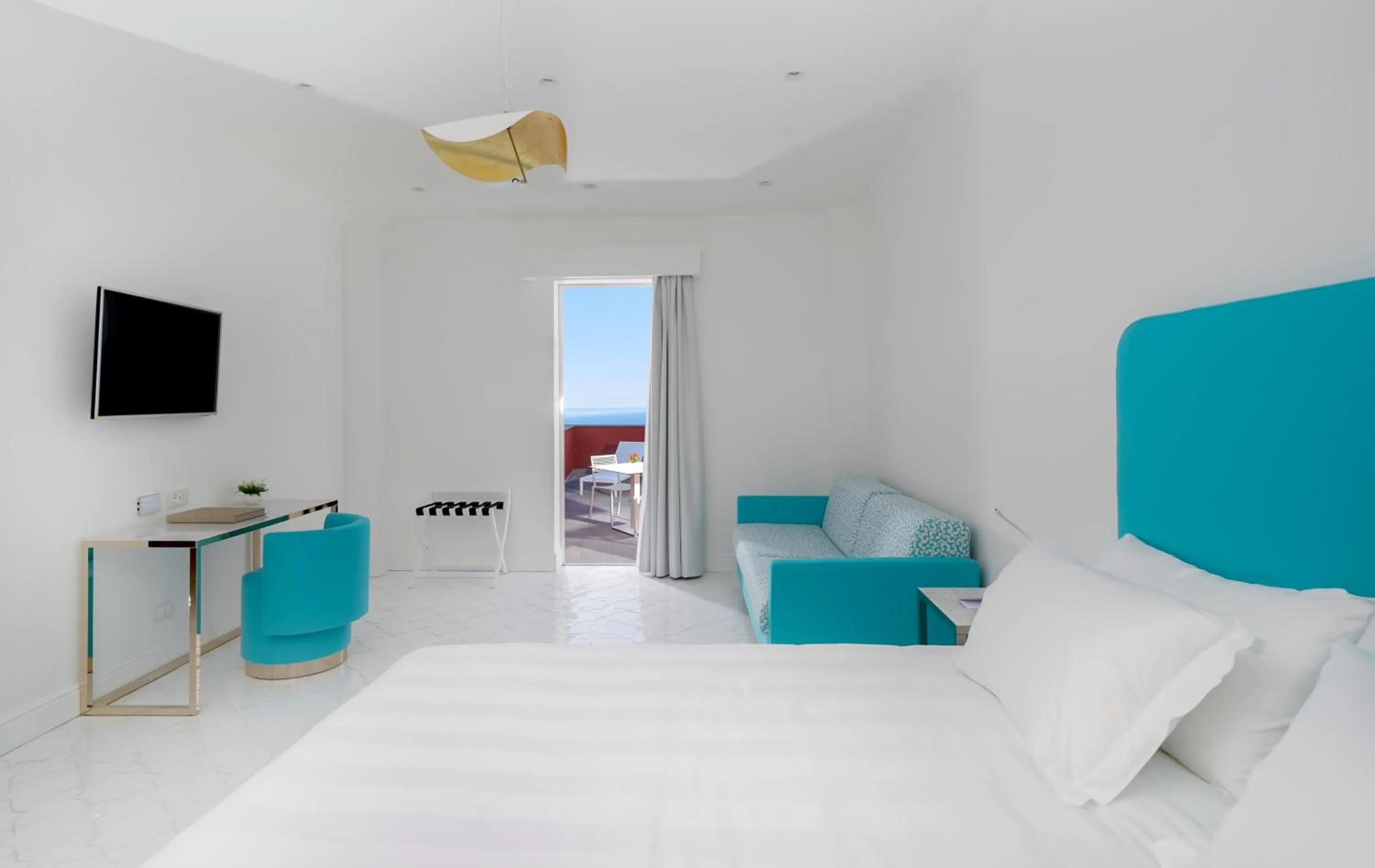 Photo of the whole room, Bed in Hotel Lorelei Londres