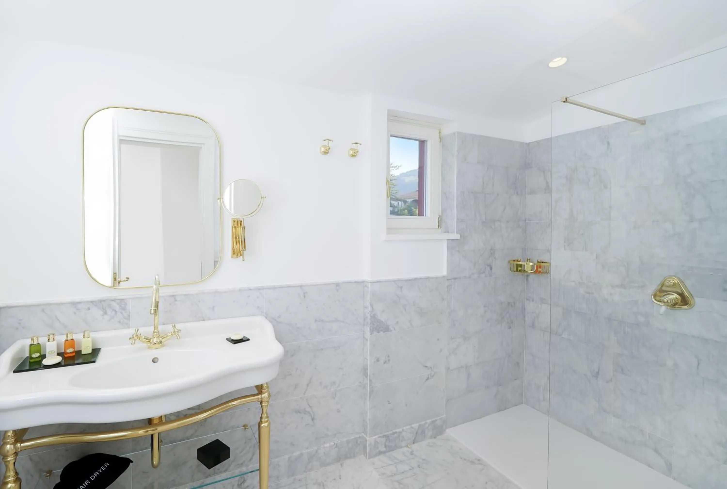 Bathroom in Hotel Lorelei Londres