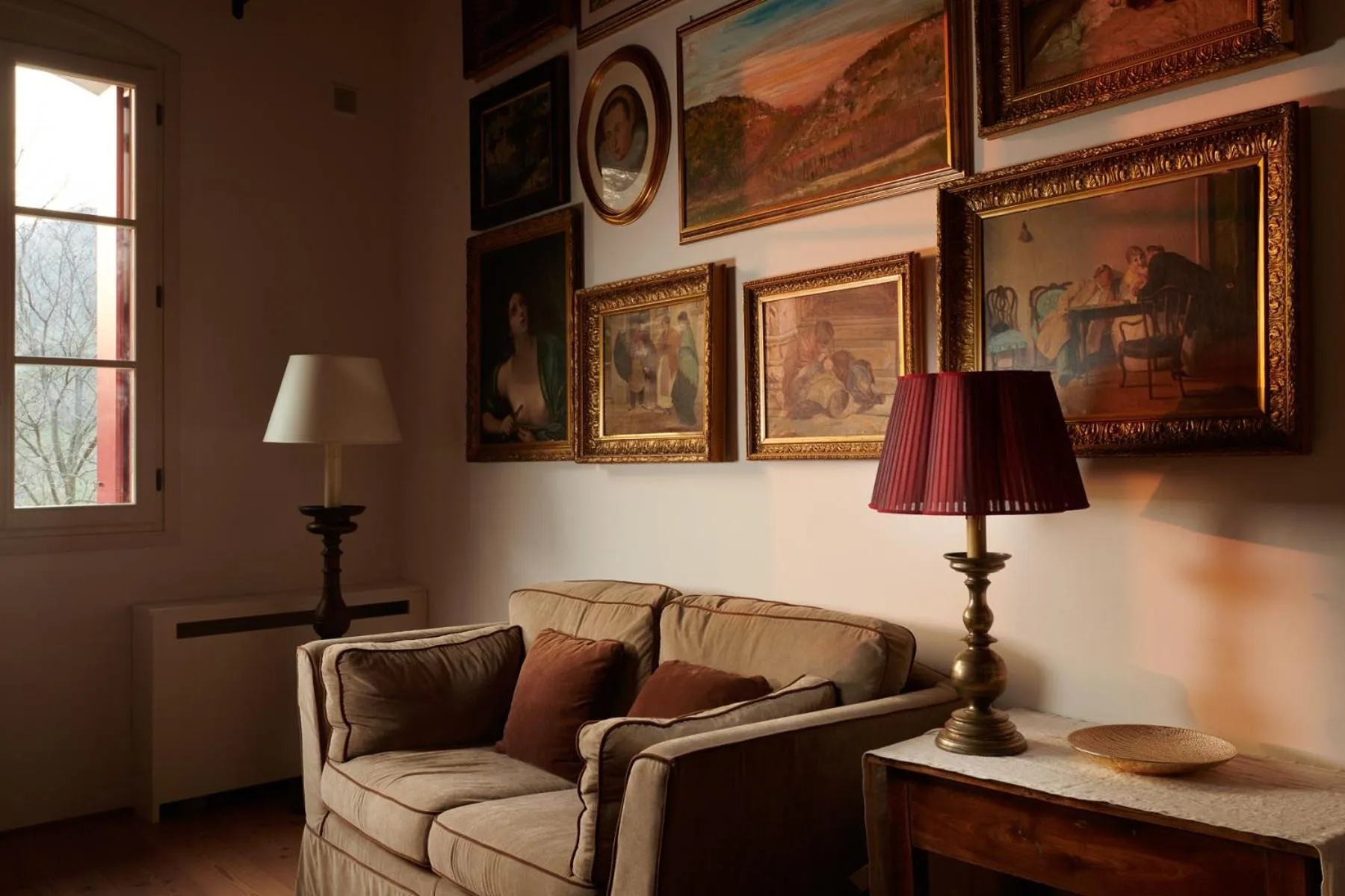 Library in Villa Lovi