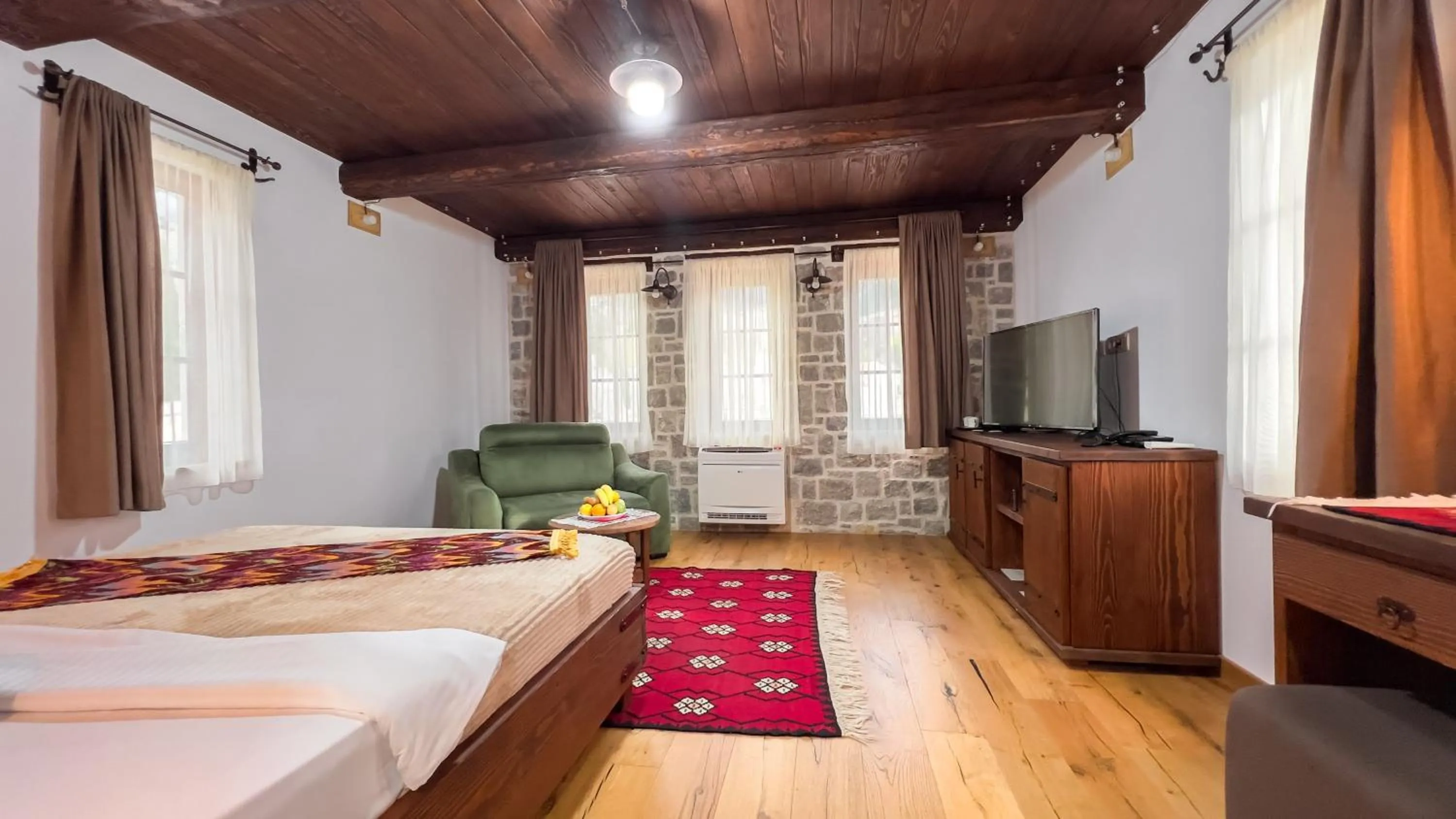 Photo of the whole room, Bed in Stara Čaršija Hotel & SPA