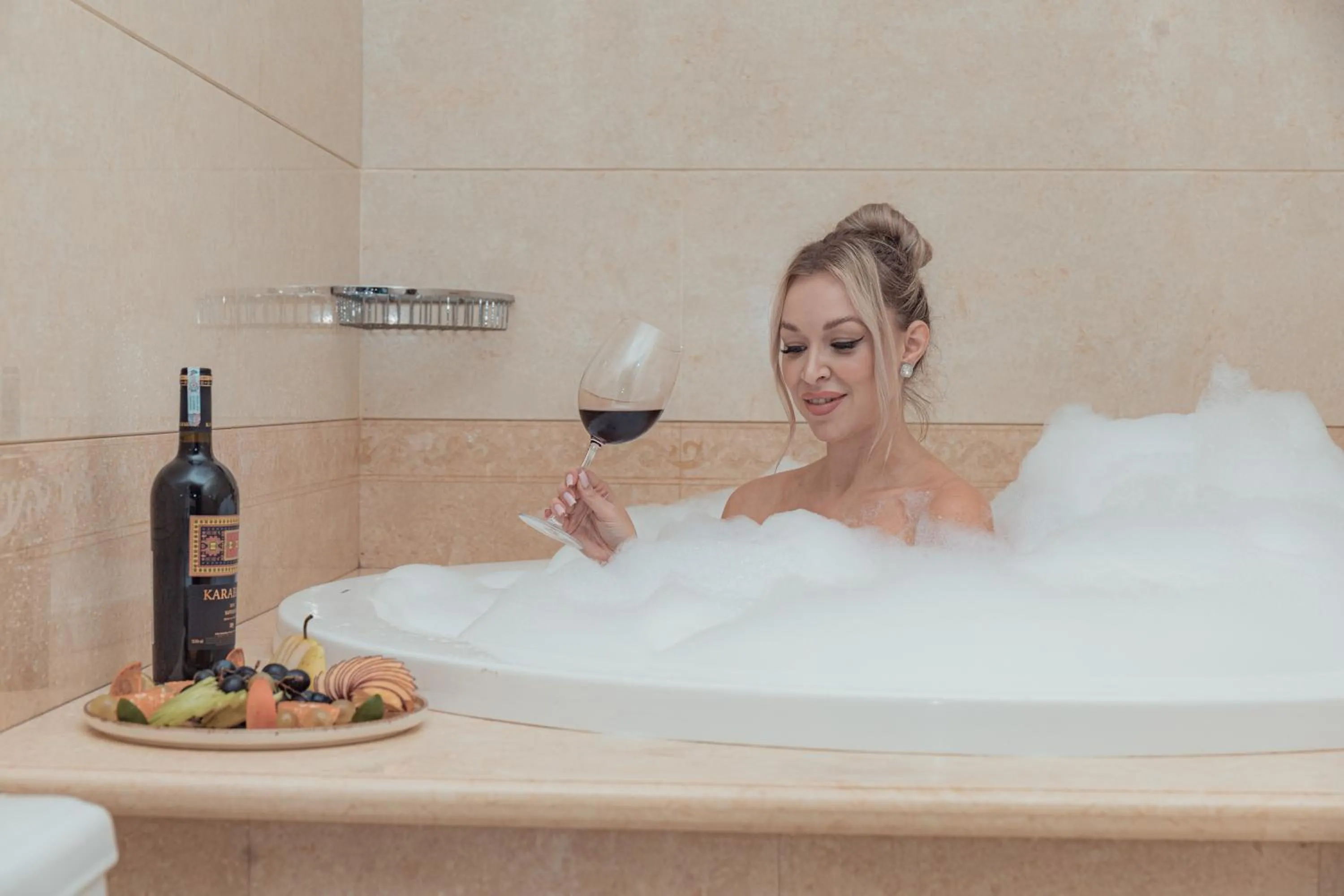 Bathroom in Shah Palace Luxury Museum Hotel