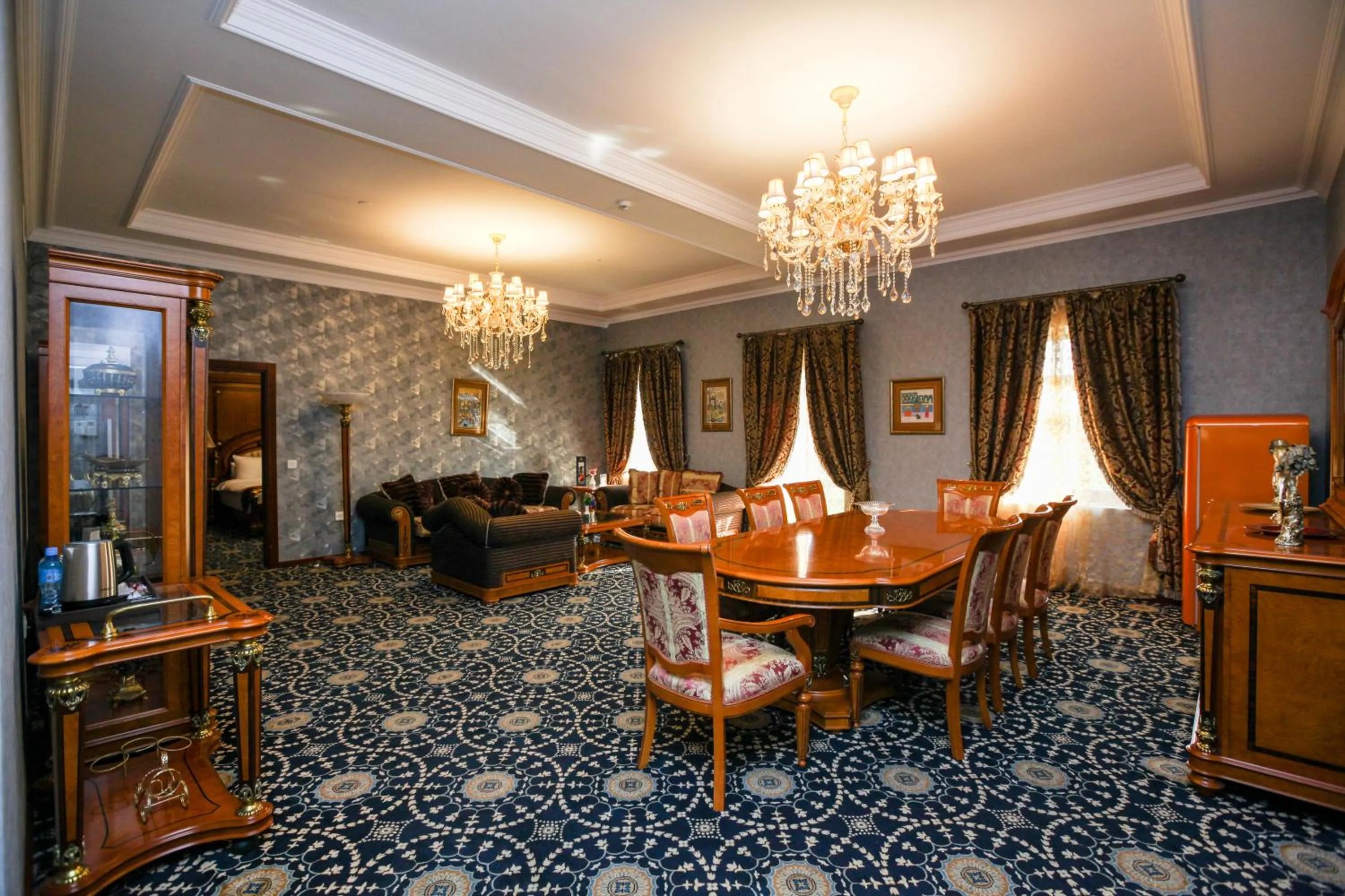 Living room in Shah Palace Luxury Museum Hotel